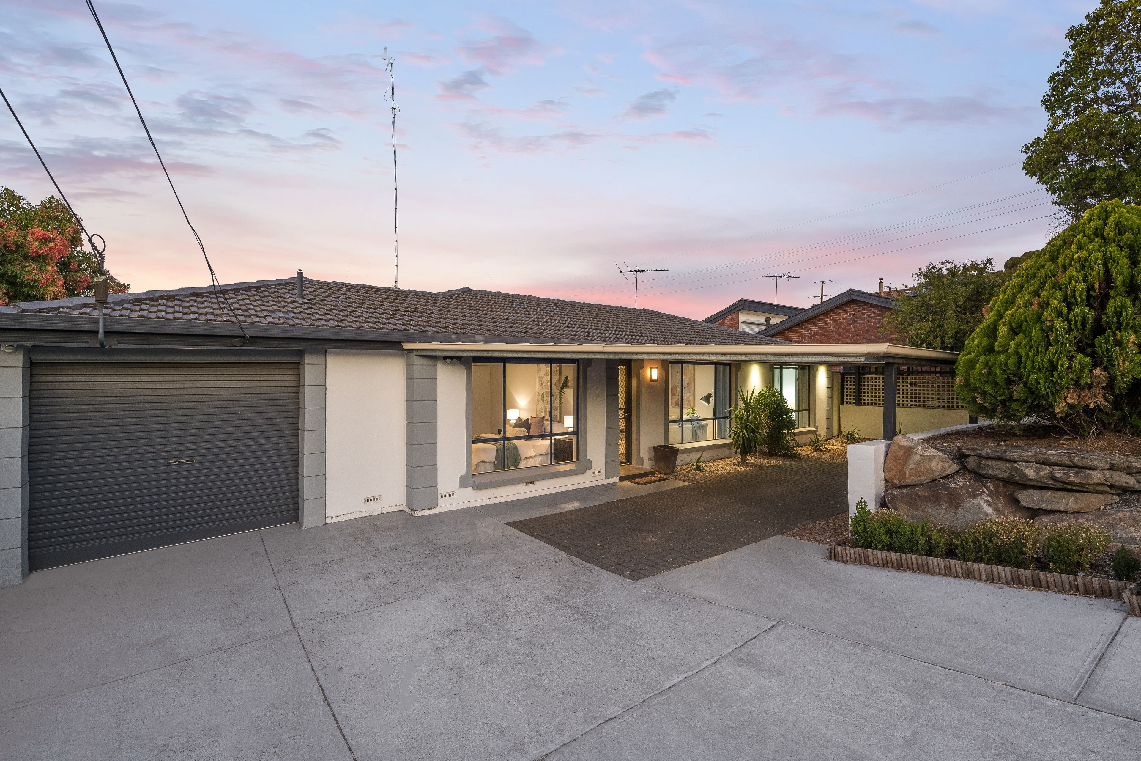 22 Gondola Grove, Para Hills SA 5096