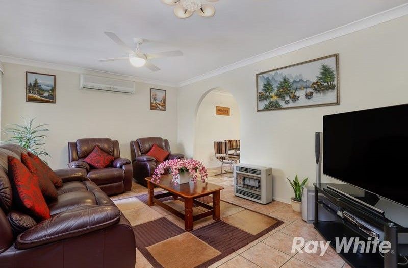 115 Banks Drive, St Clair, NSW 2759