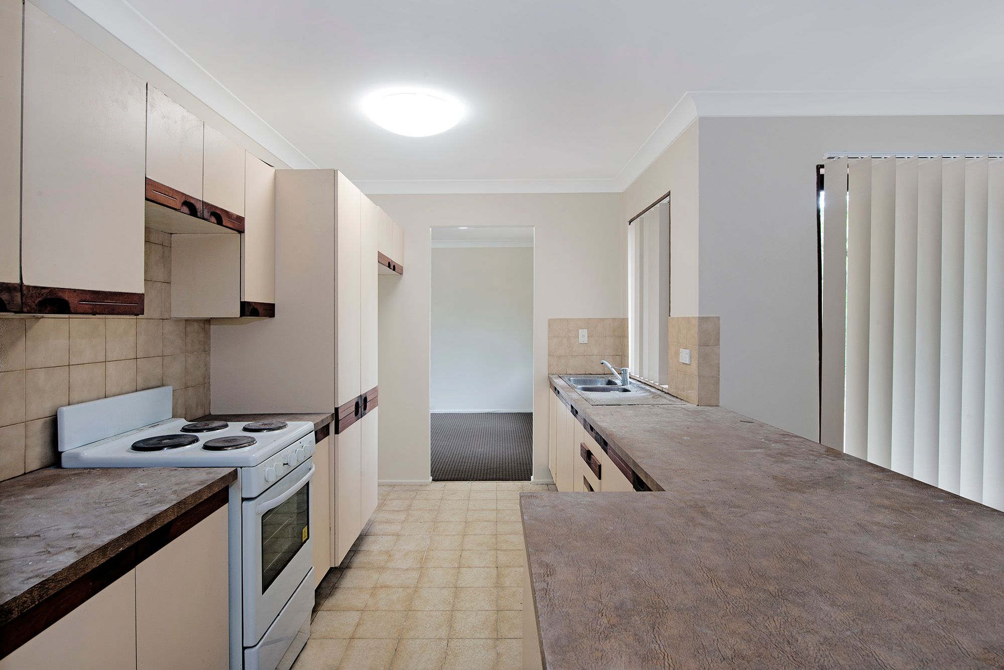 70 Donnington Street, Carindale, QLD 4152