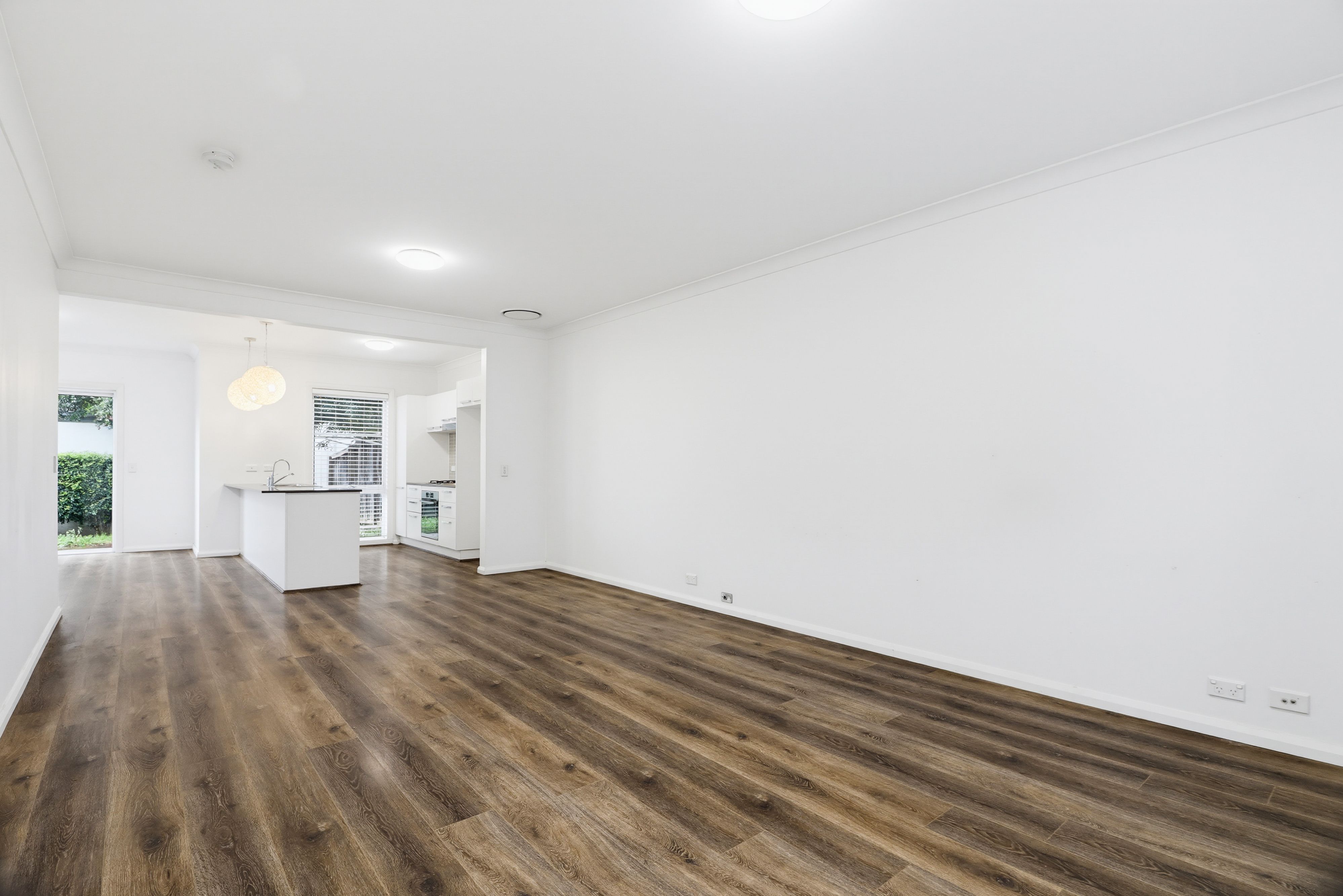18 Truscott Avenue, Middleton Grange, NSW 2171