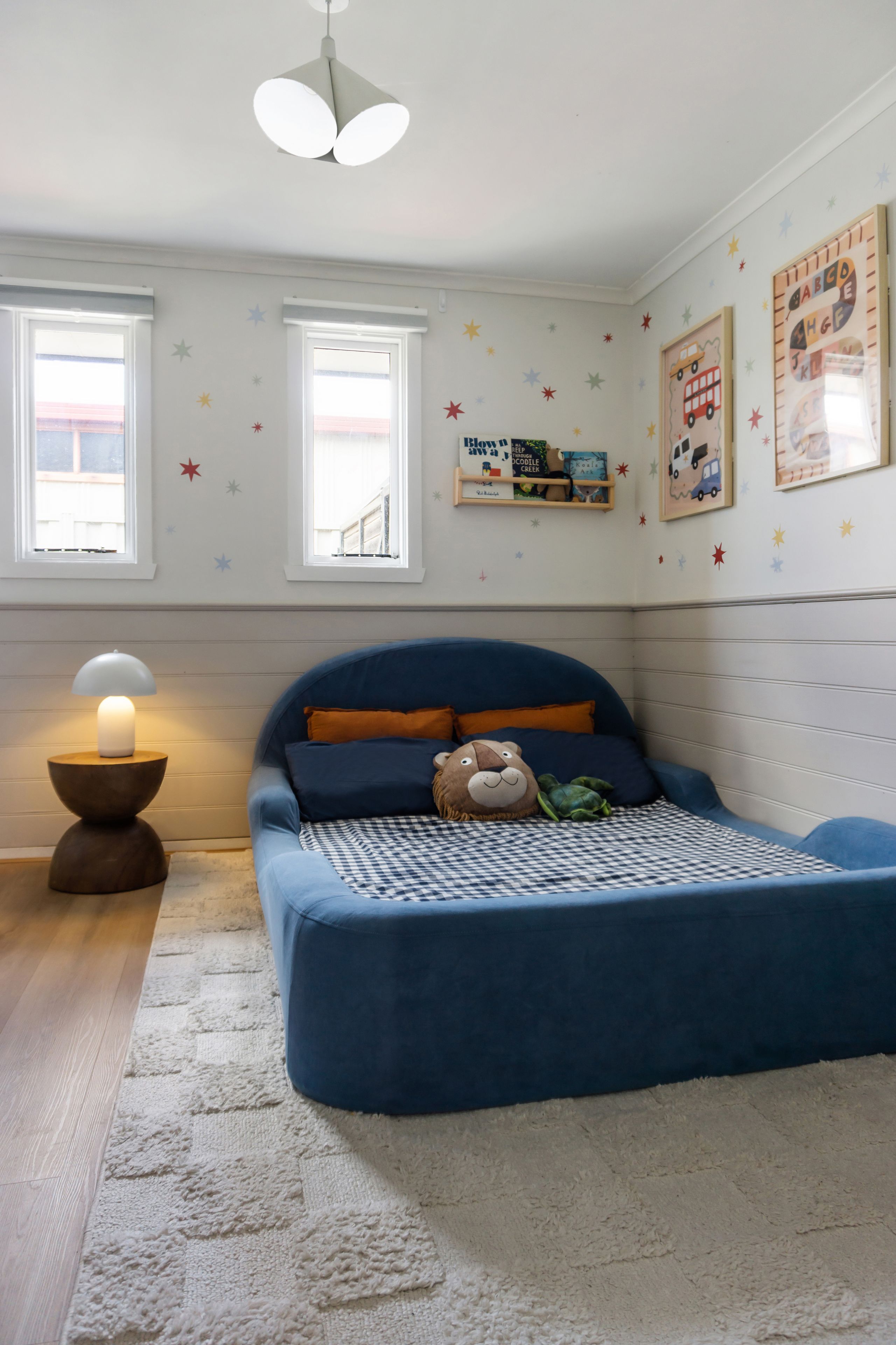 12 Whitehall Crescent — photo 14 of 20