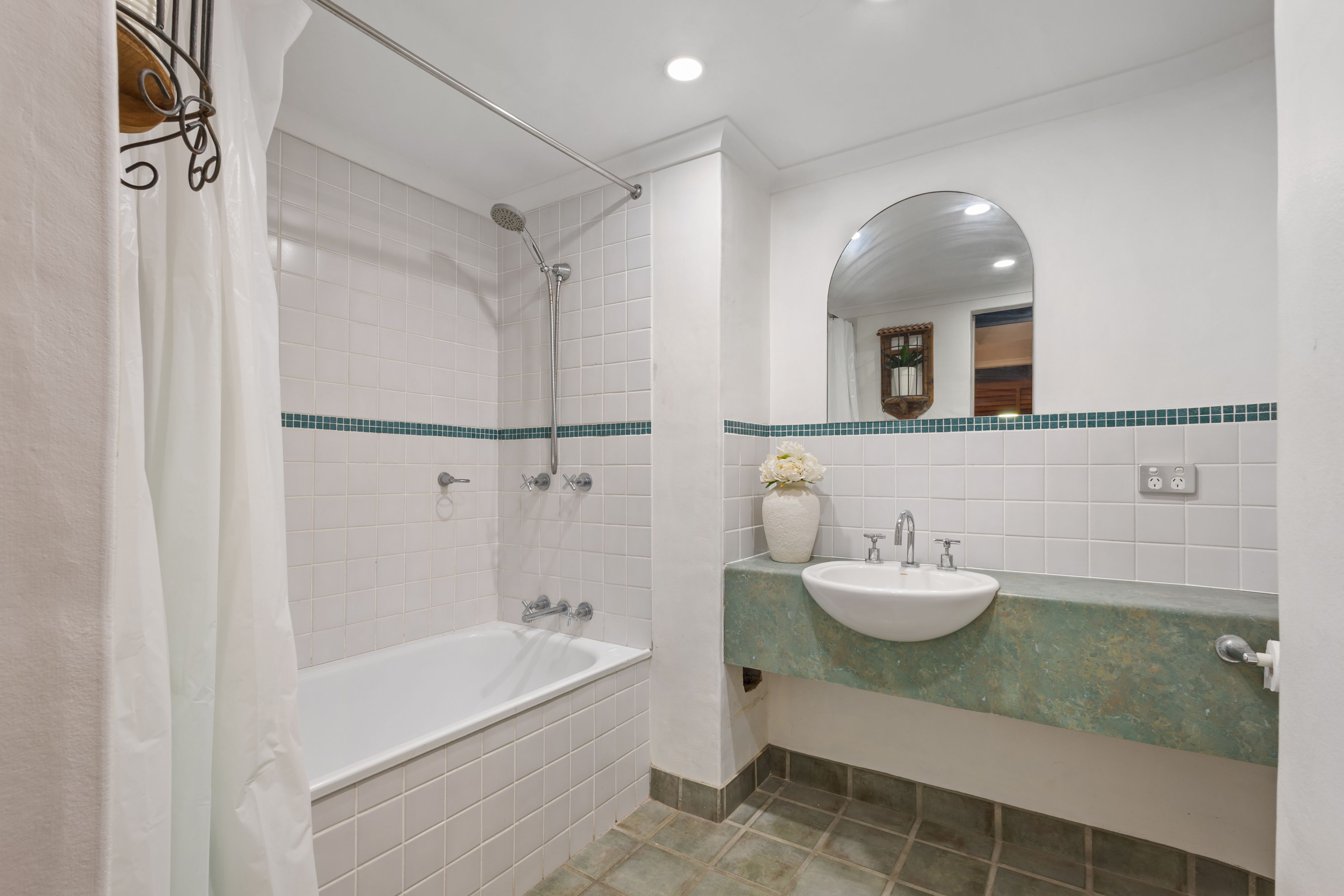 10/62-64 Davidson Street — photo 9 of 28