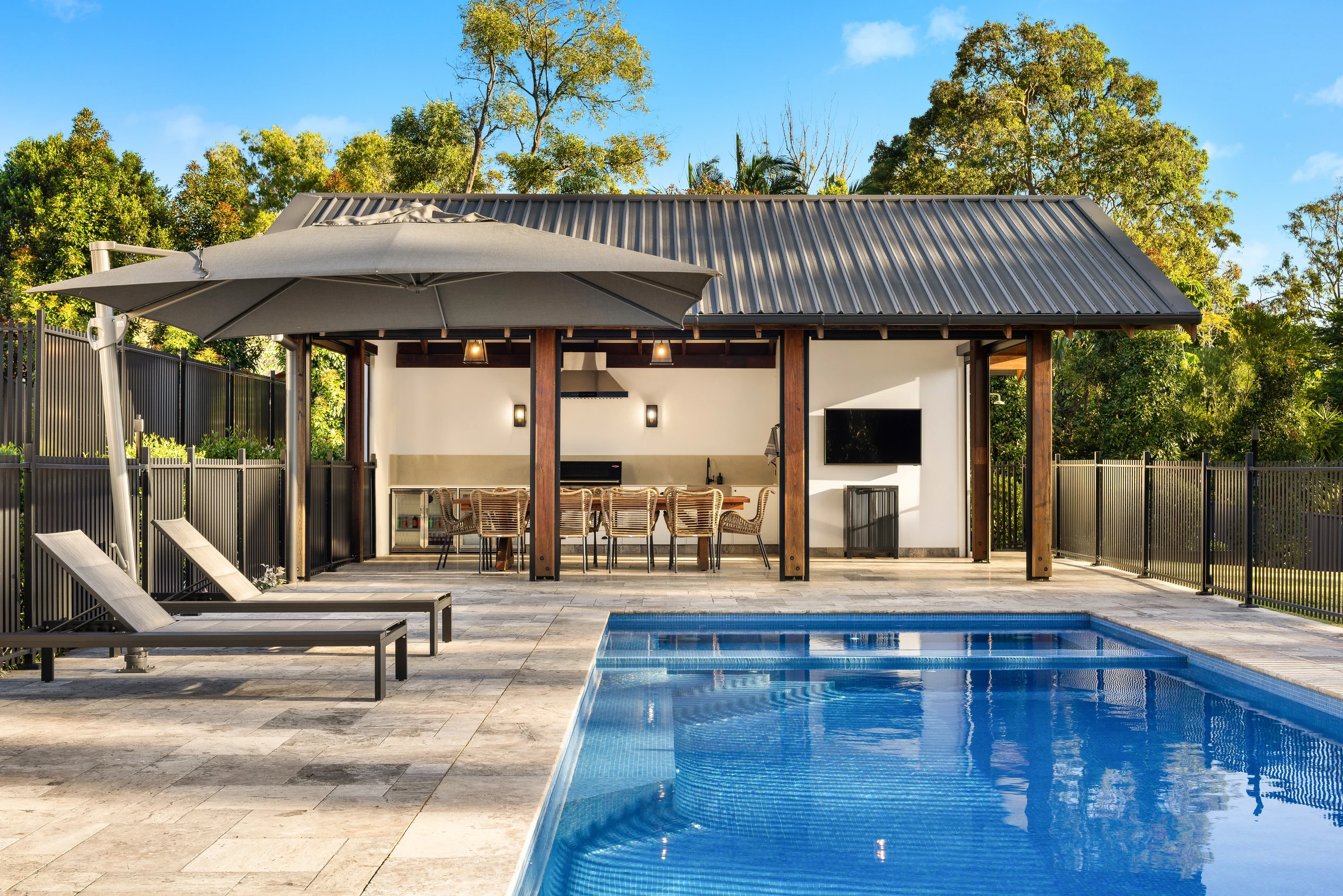 64 Hillview Parade,, Ashmore, QLD 4214