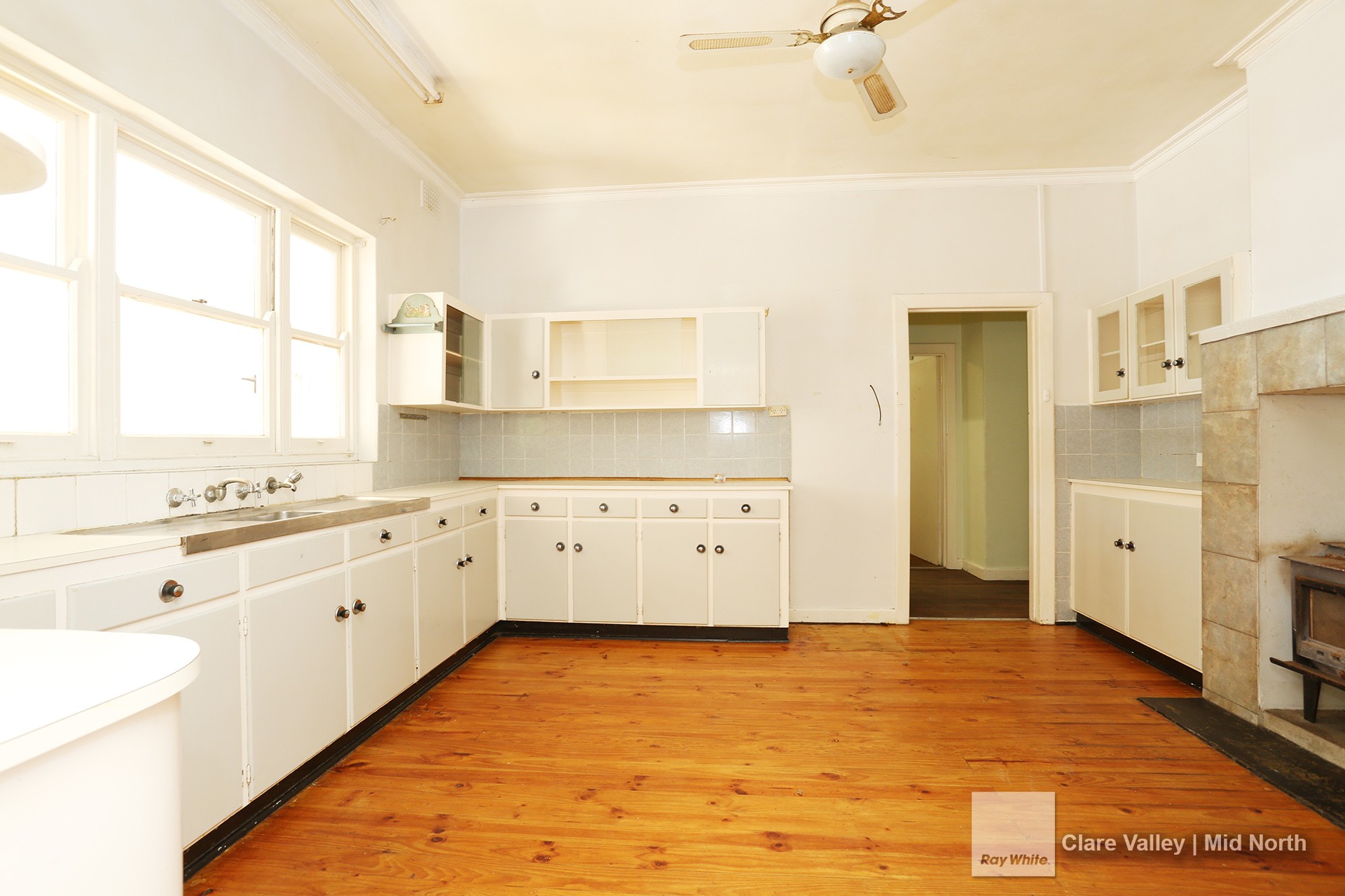 125 Main North Road, Clare, SA 5453
