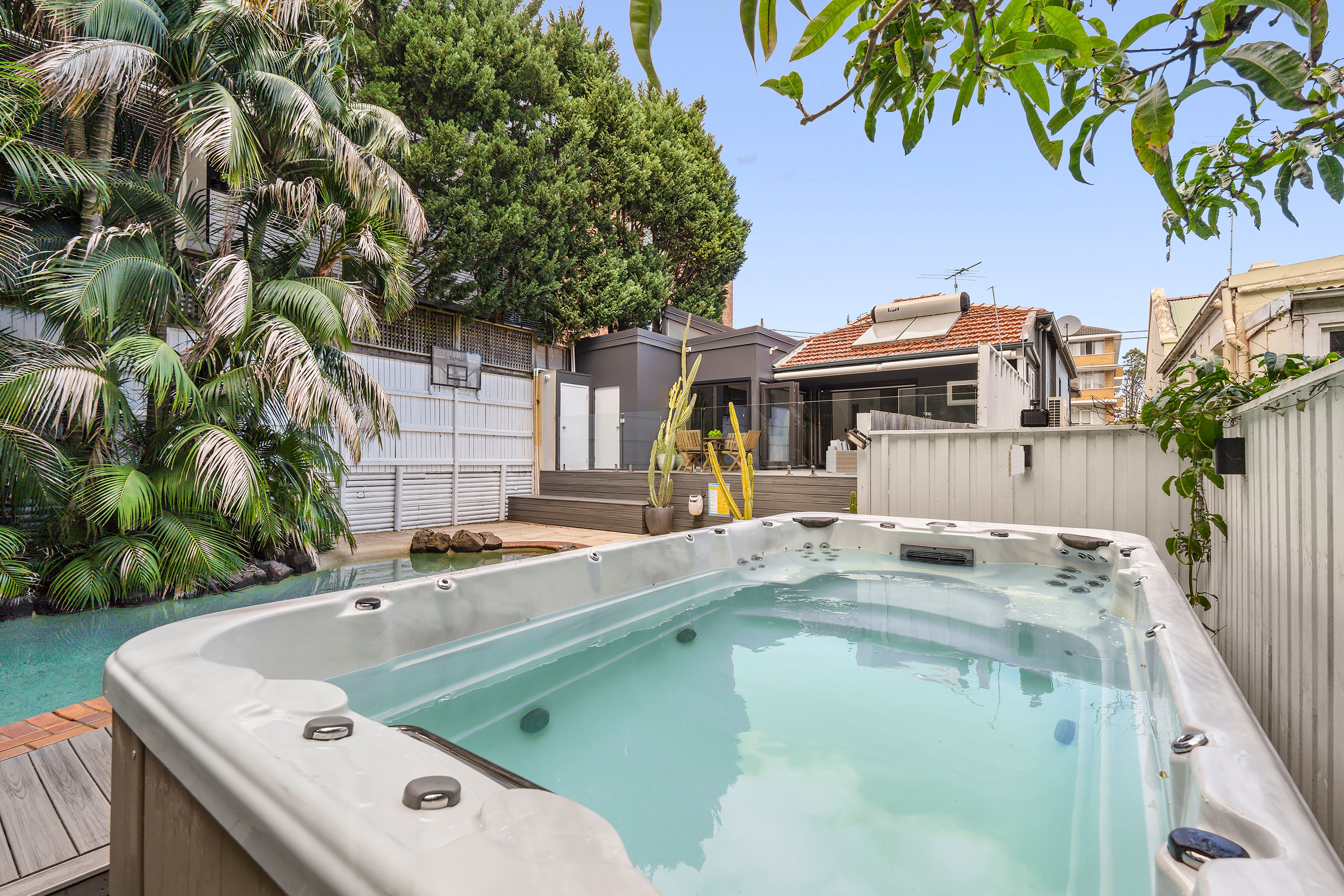 268 Birrell Street — photo 10 of 23