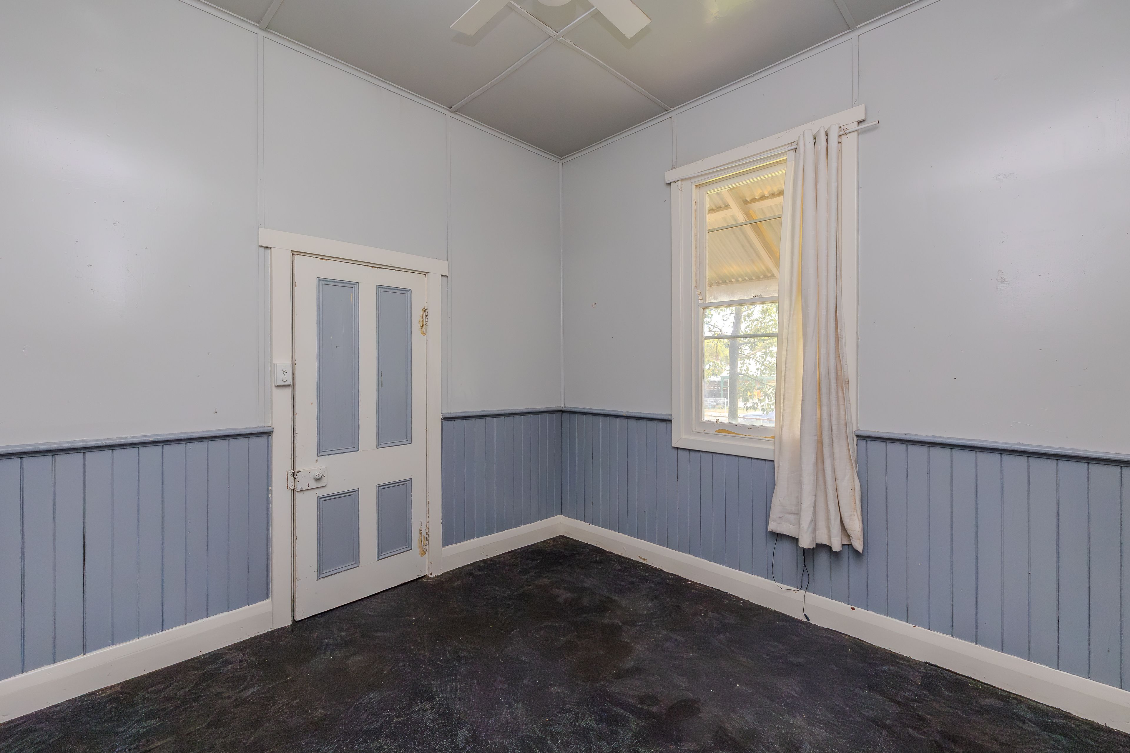 20 Railway Terrace — photo 7 of 11