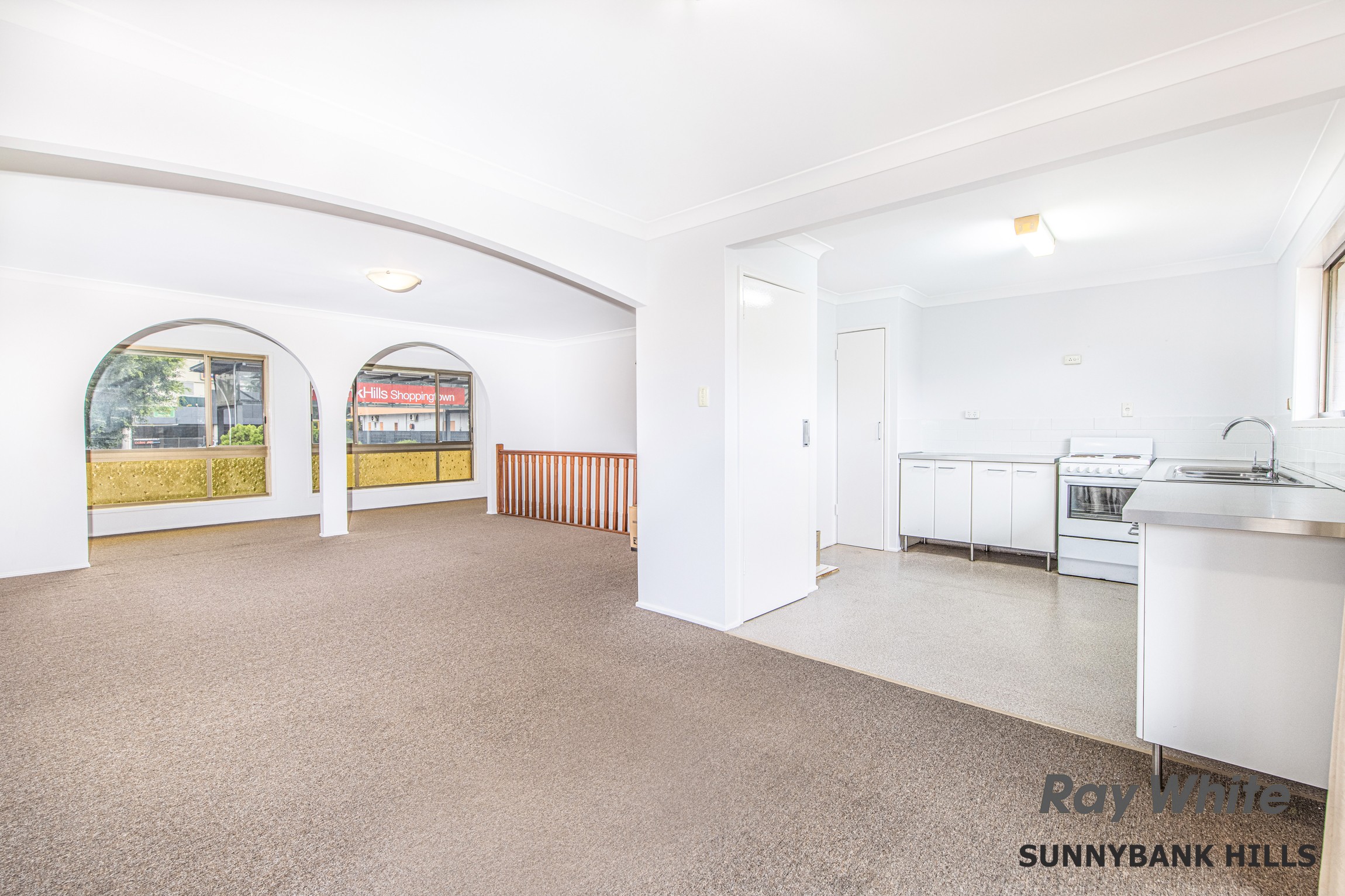 8 Honeywood Street, Sunnybank Hills, QLD 4109