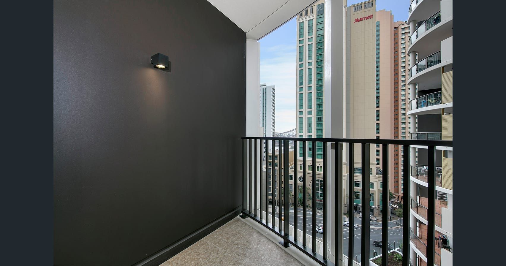 906/550 QUEEN Street — photo 7 of 11