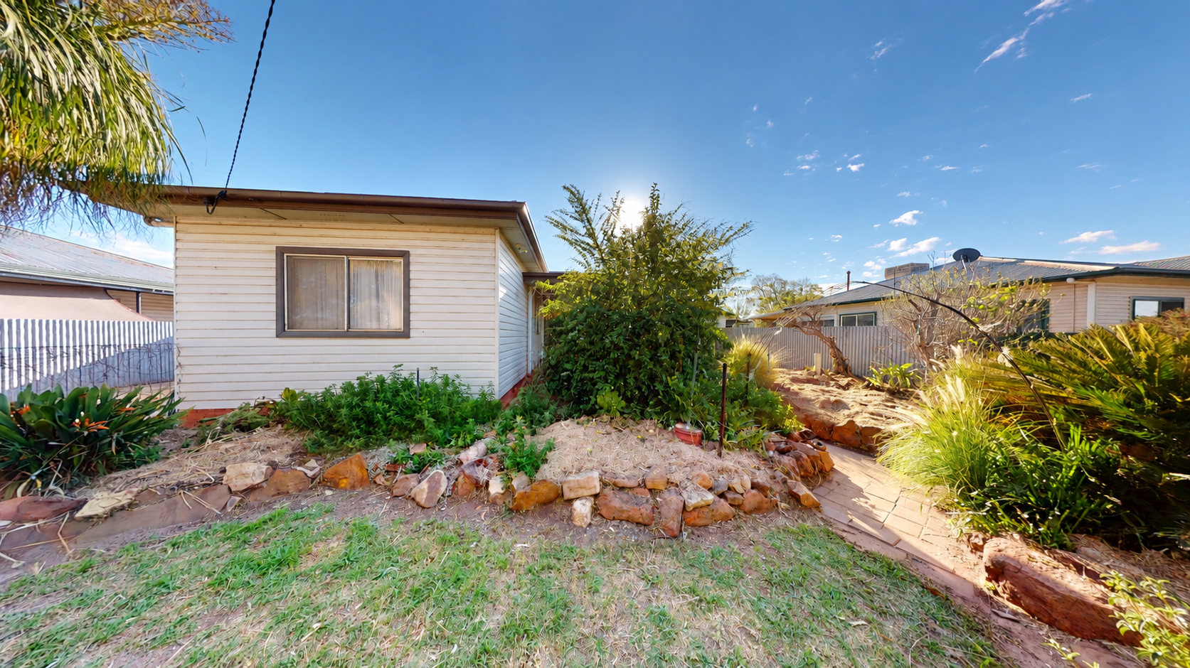 9 North Street — photo from Ray White Dubbo