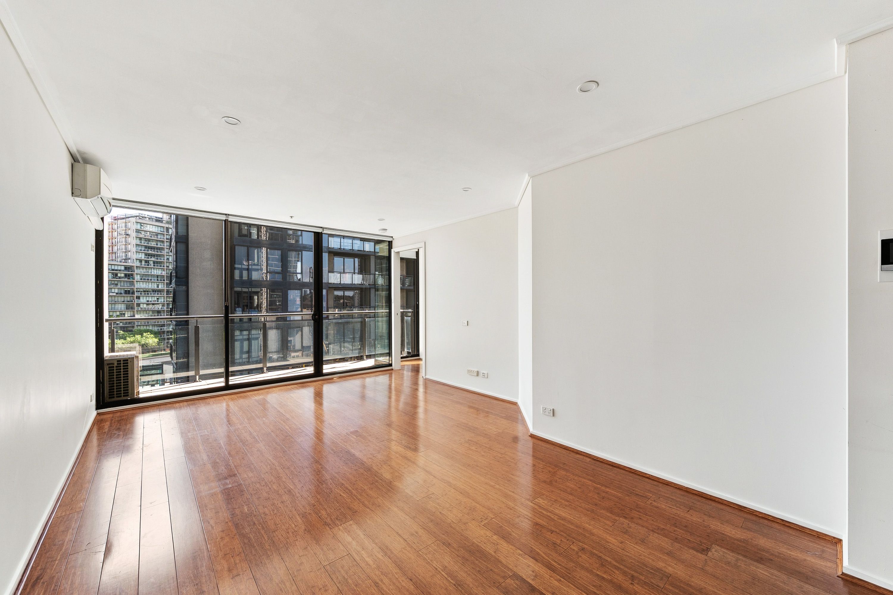 106/100 Kavanagh Street — photo from Ray White Southbank | Melbourne City