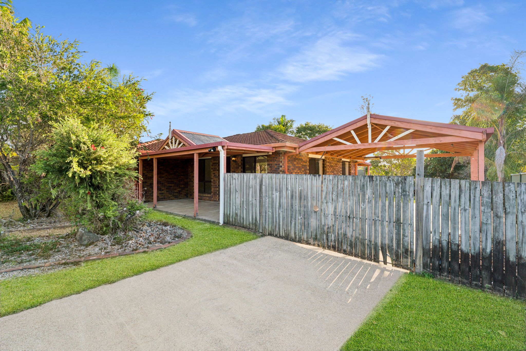 3 Mortlake Crescent — photo 17 of 19
