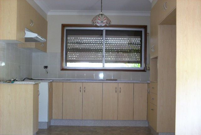 2/42 Robertson Street, Port Kembla, NSW 2505