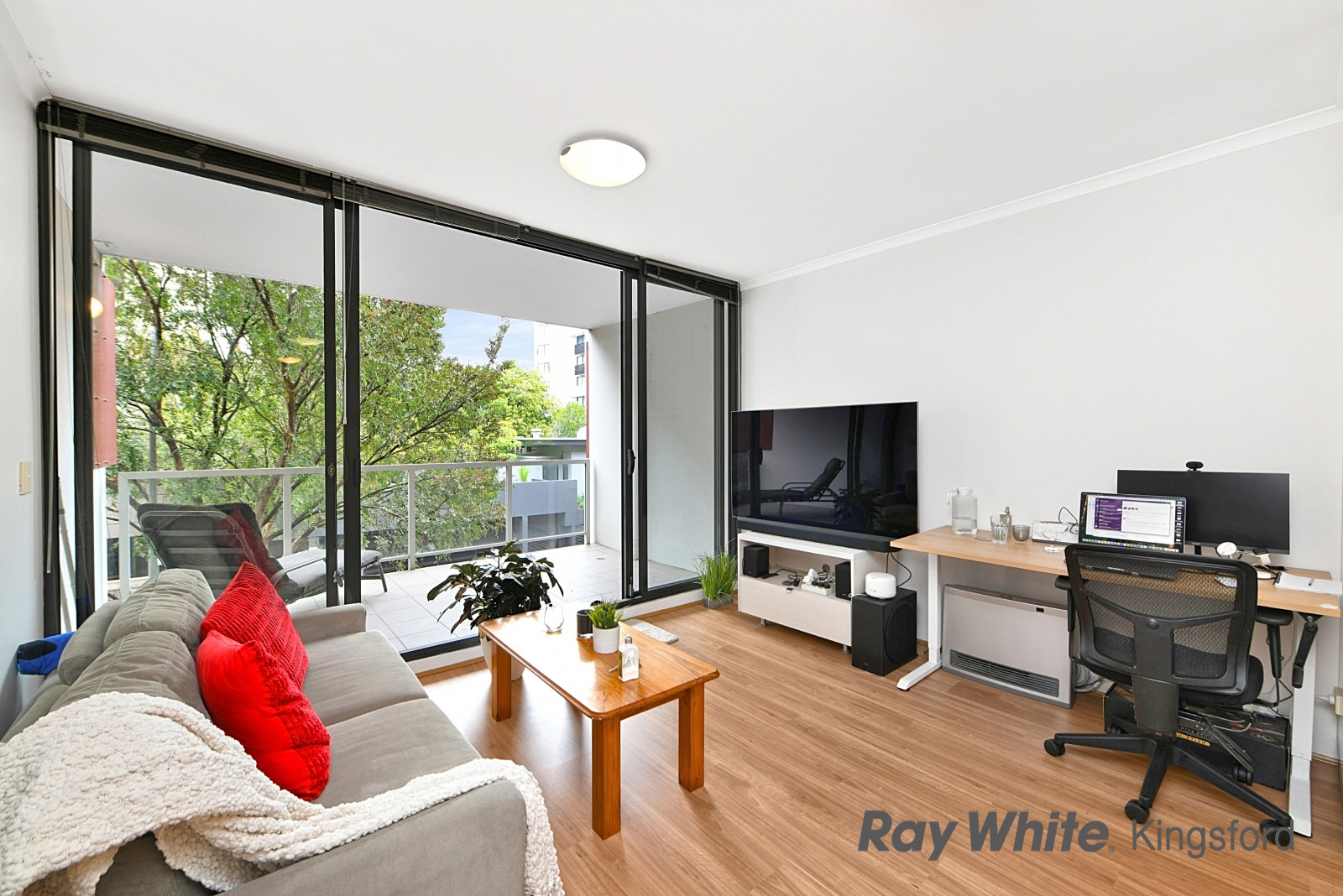 22/8 Grandstand Parade, Zetland, NSW 2017