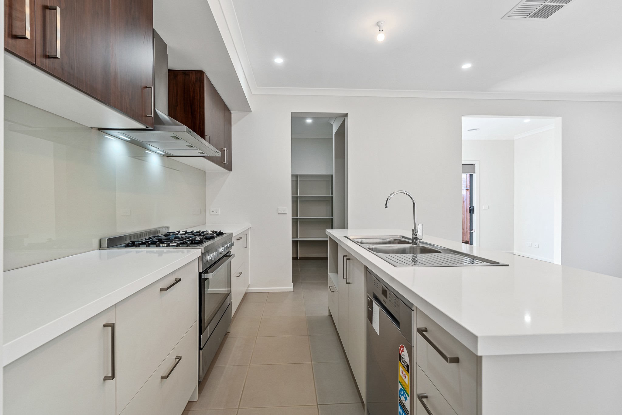 25 Burnbank Parade, Clyde North, VIC 3978