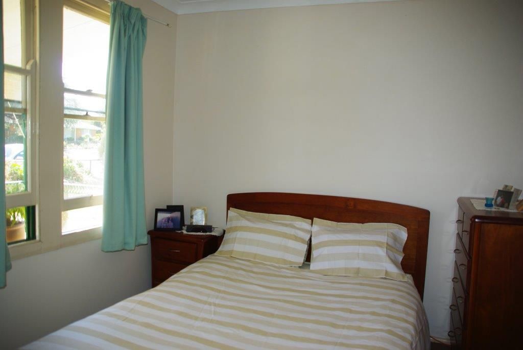 29 Gobolion Street — photo 10 of 11