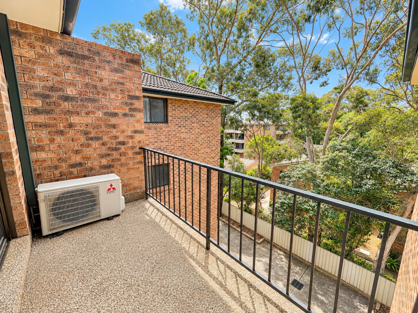 26/227-231 Targo Road — photo 7 of 7