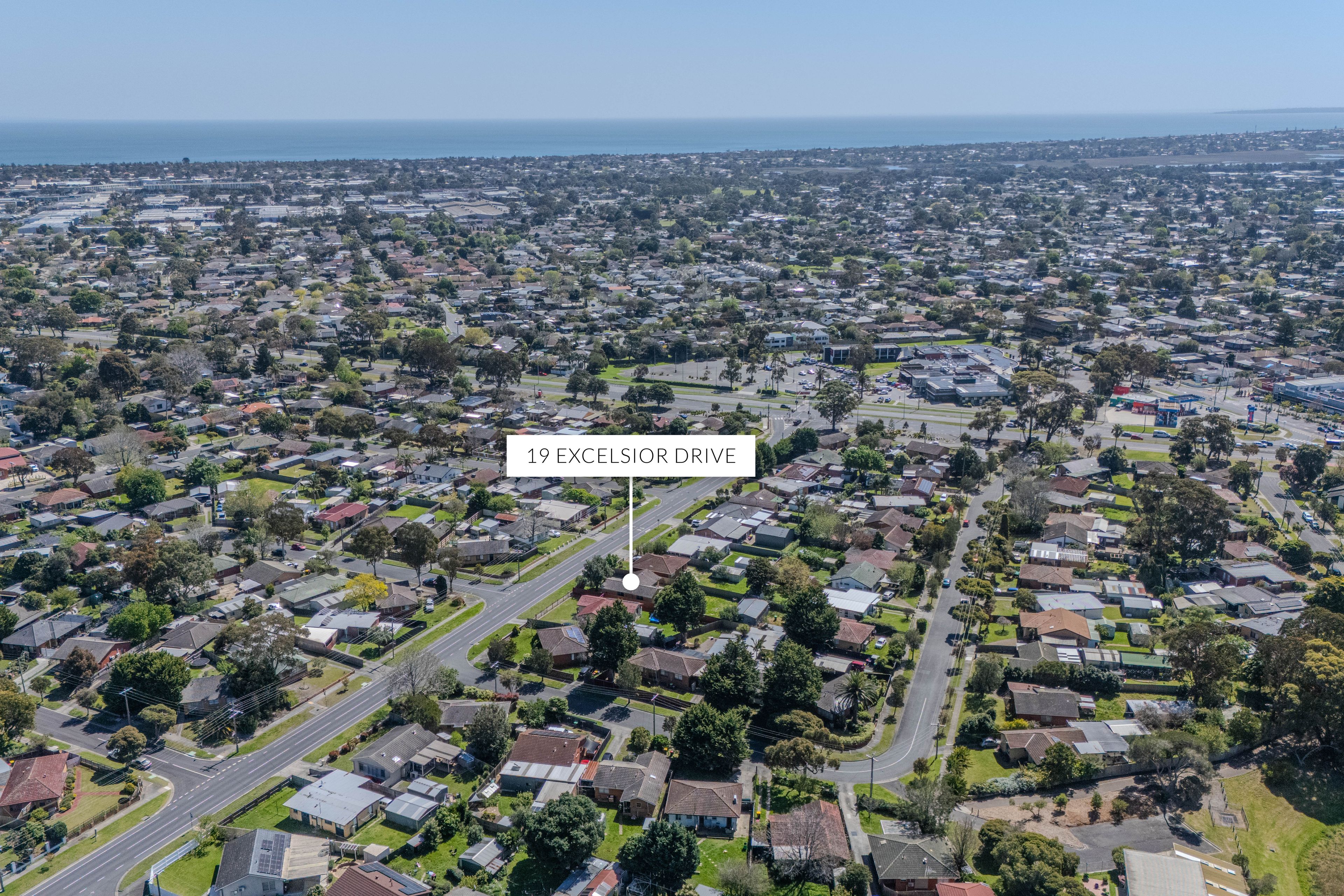 19 Excelsior Drive — photo 16 of 17