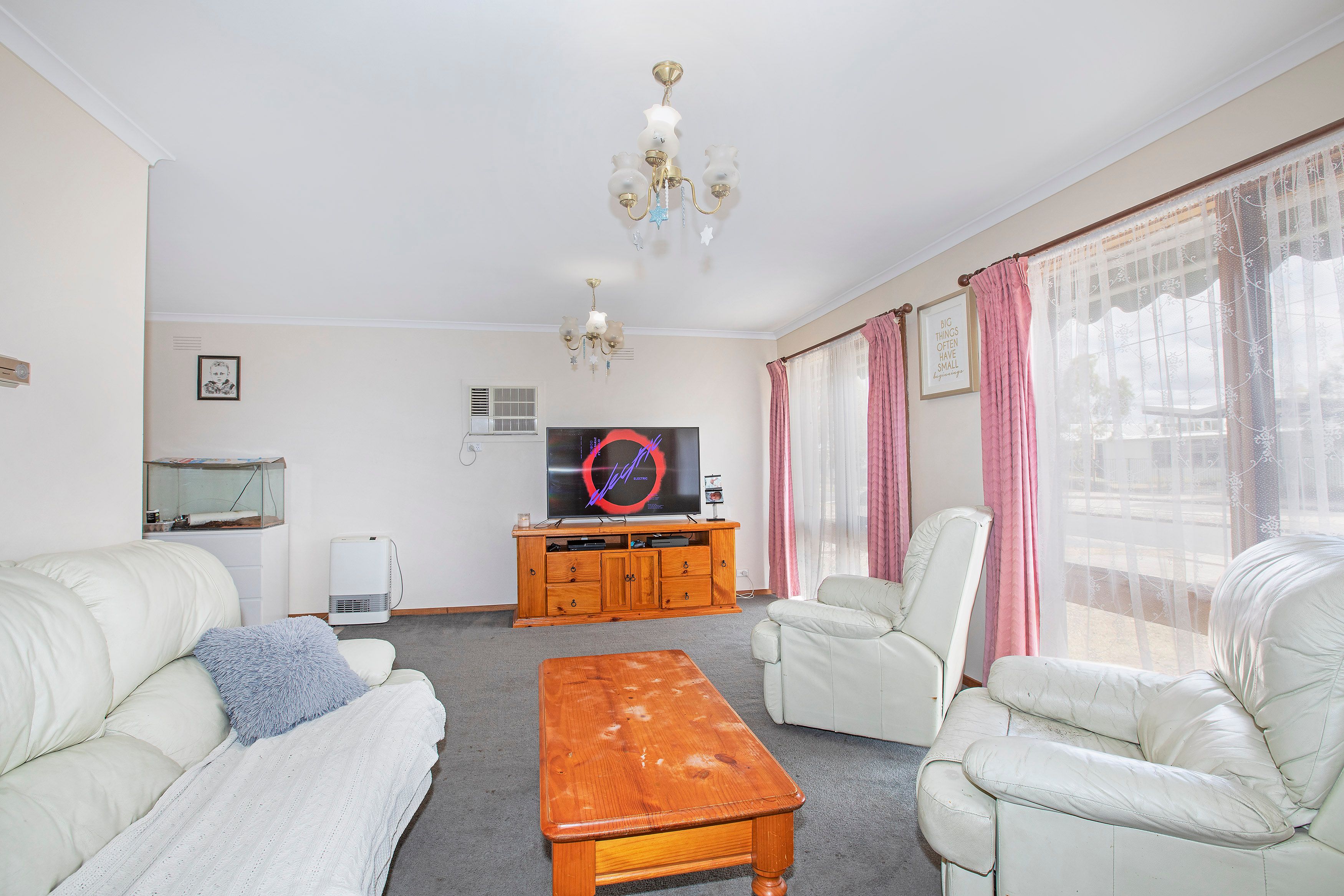 11 Griffith Street, Grovedale, VIC 3216