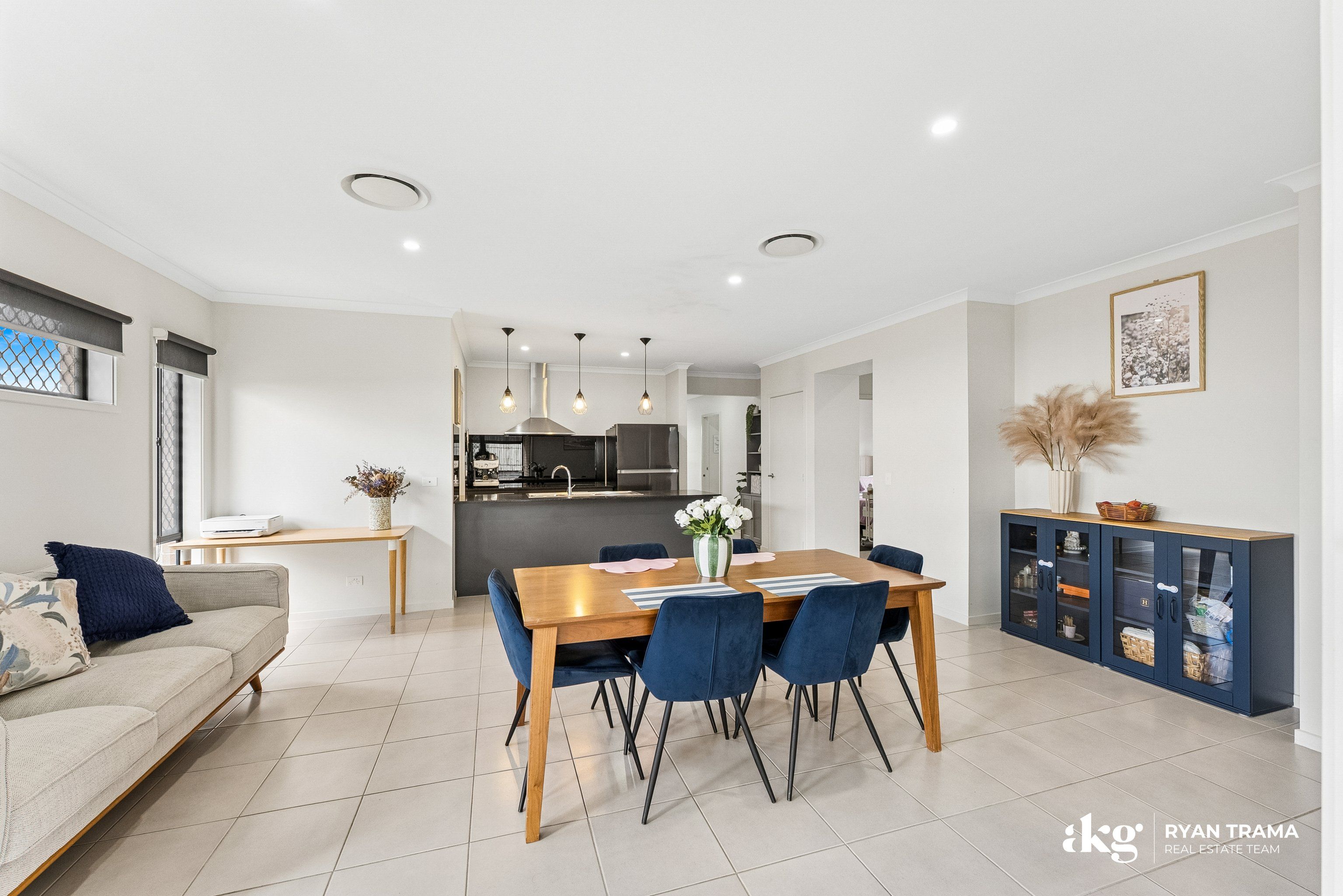 6 Allerton Park Drive — photo 12 of 30