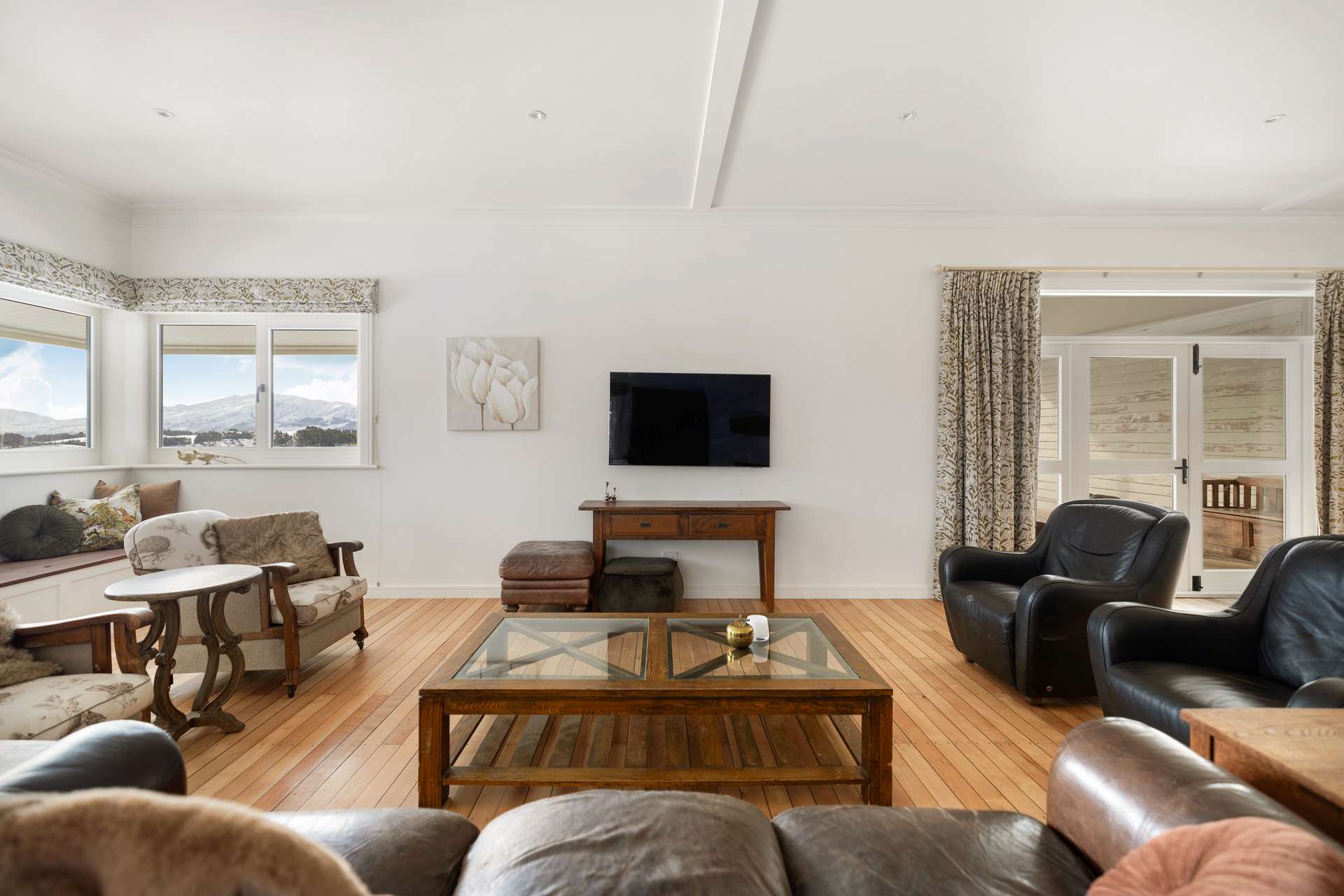 108 Eastburn Road photo 3