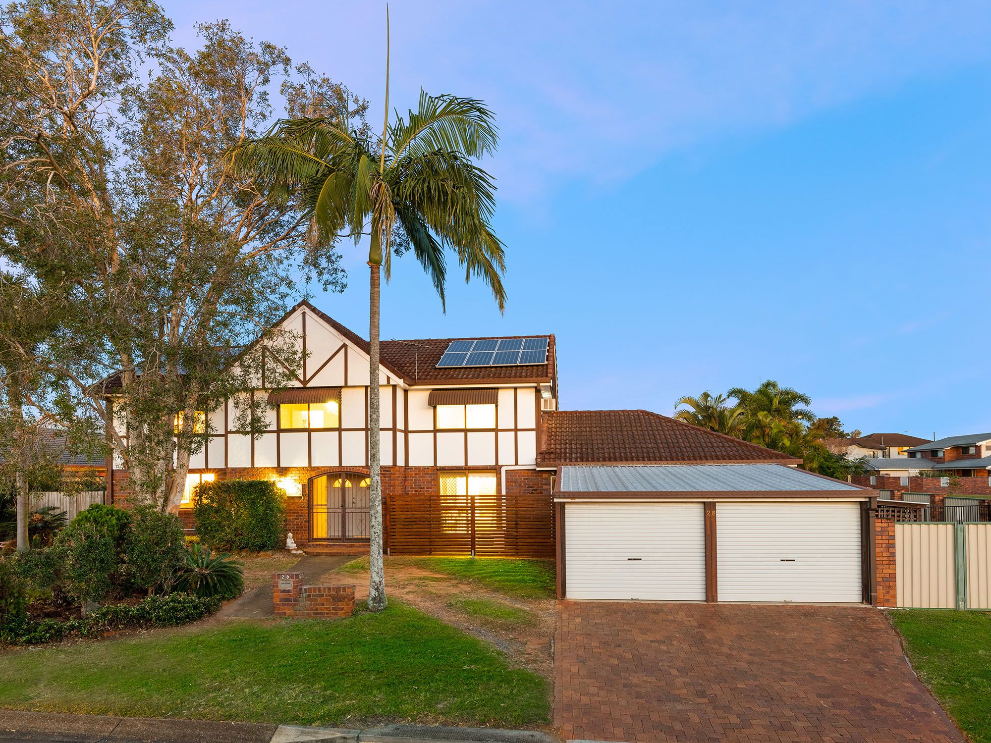 36 Oakleaf Street, Eight Mile Plains, QLD 4113