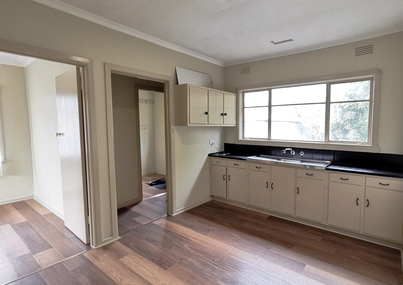 4 Black Street, Oakleigh East, VIC 3166