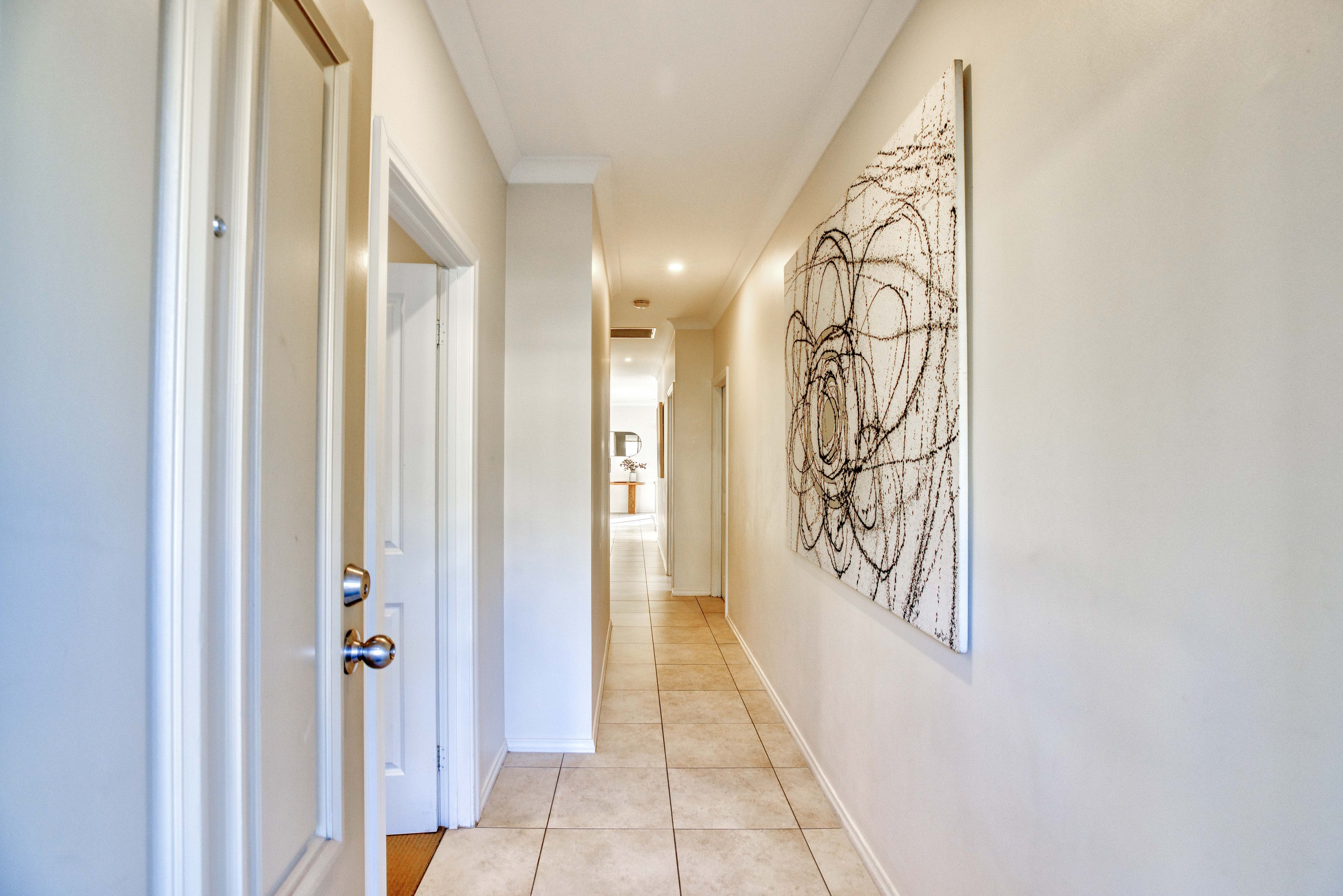 18 Manos Court, Seacliff Park, SA 5049