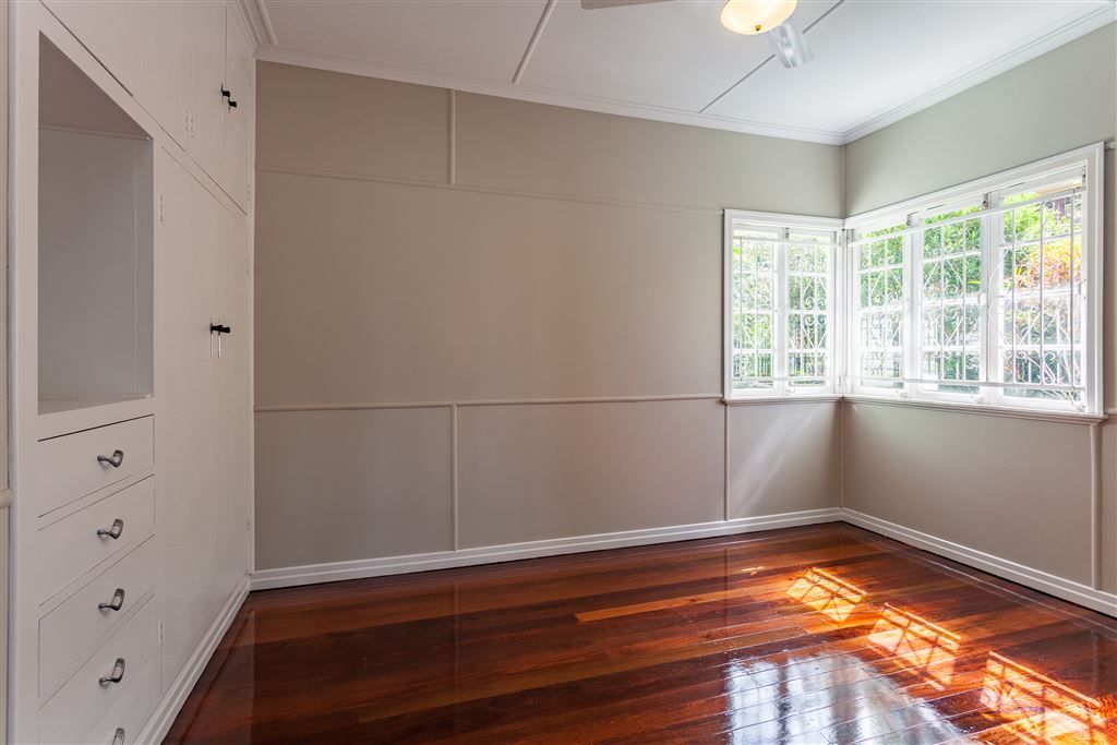 16 Barrymore Street — photo 6 of 16