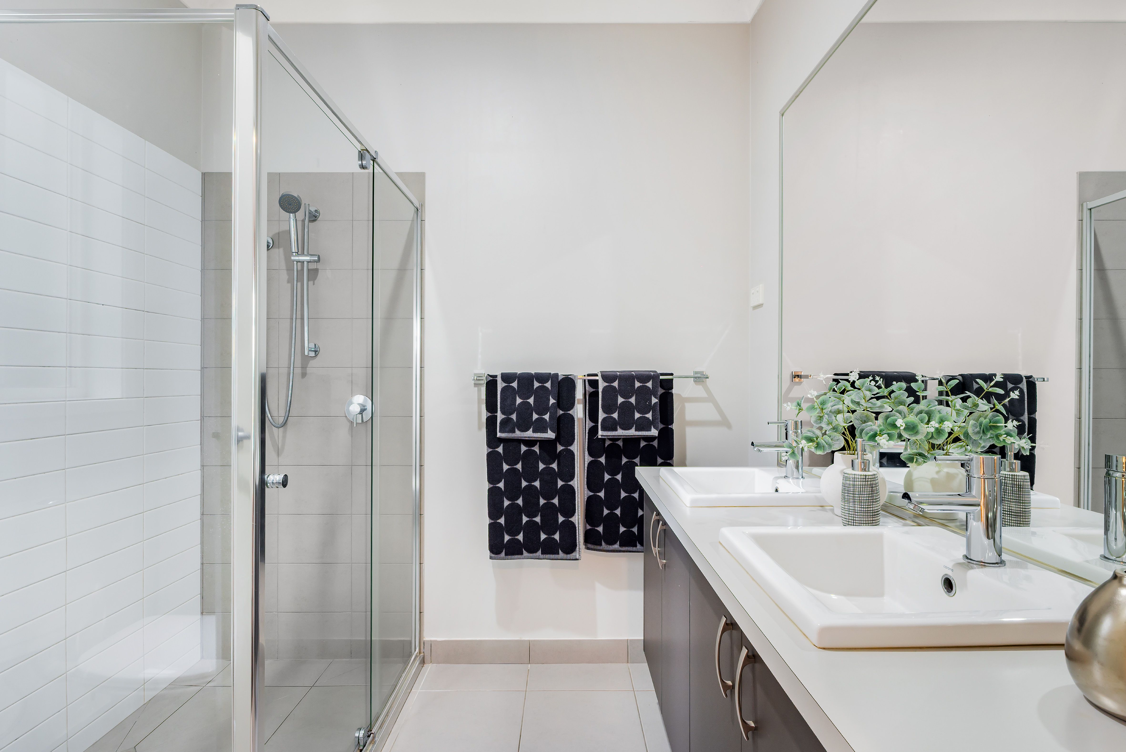 14 Elmore Way — photo 9 of 16