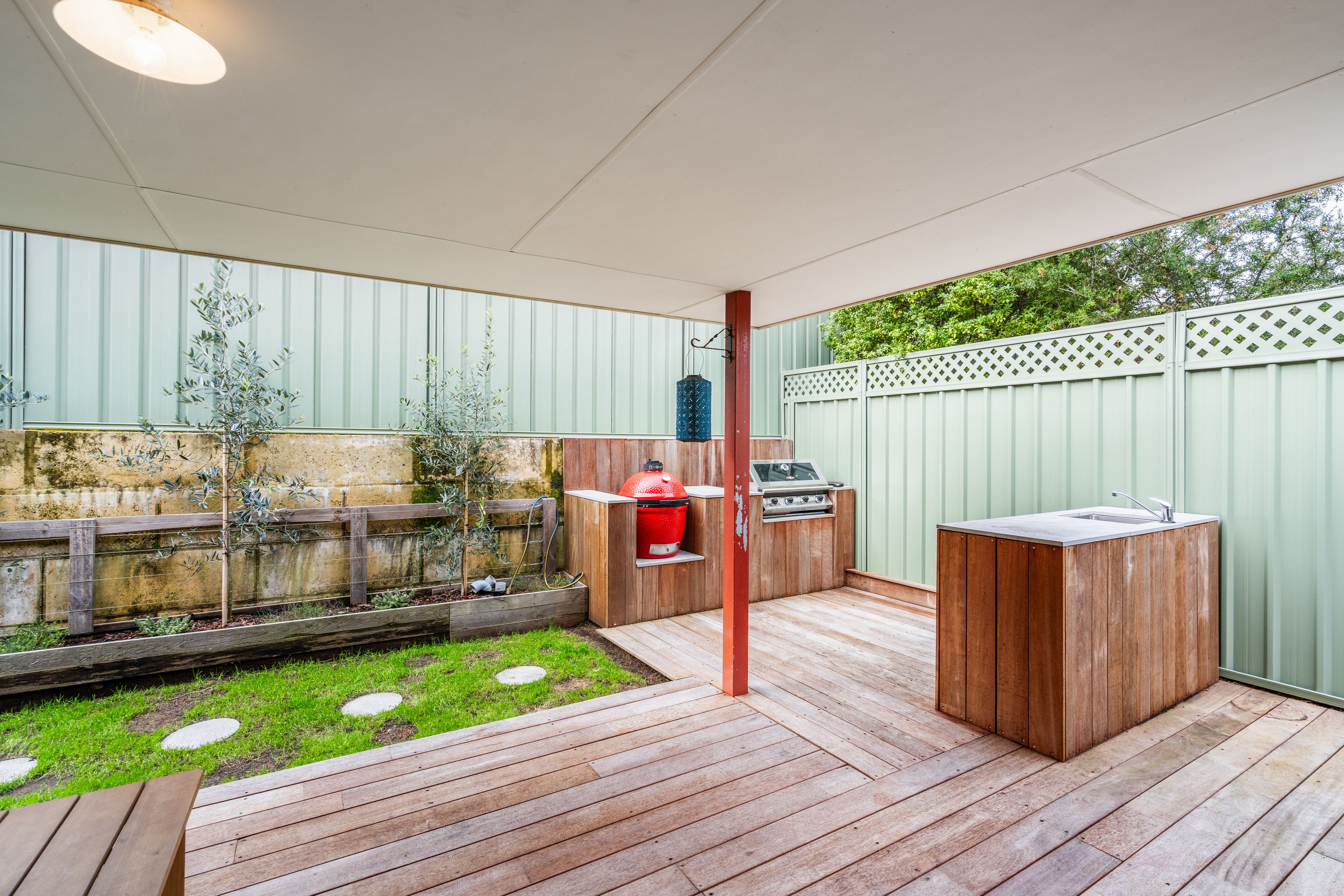 79 Brookfield Avenue — photo 14 of 16