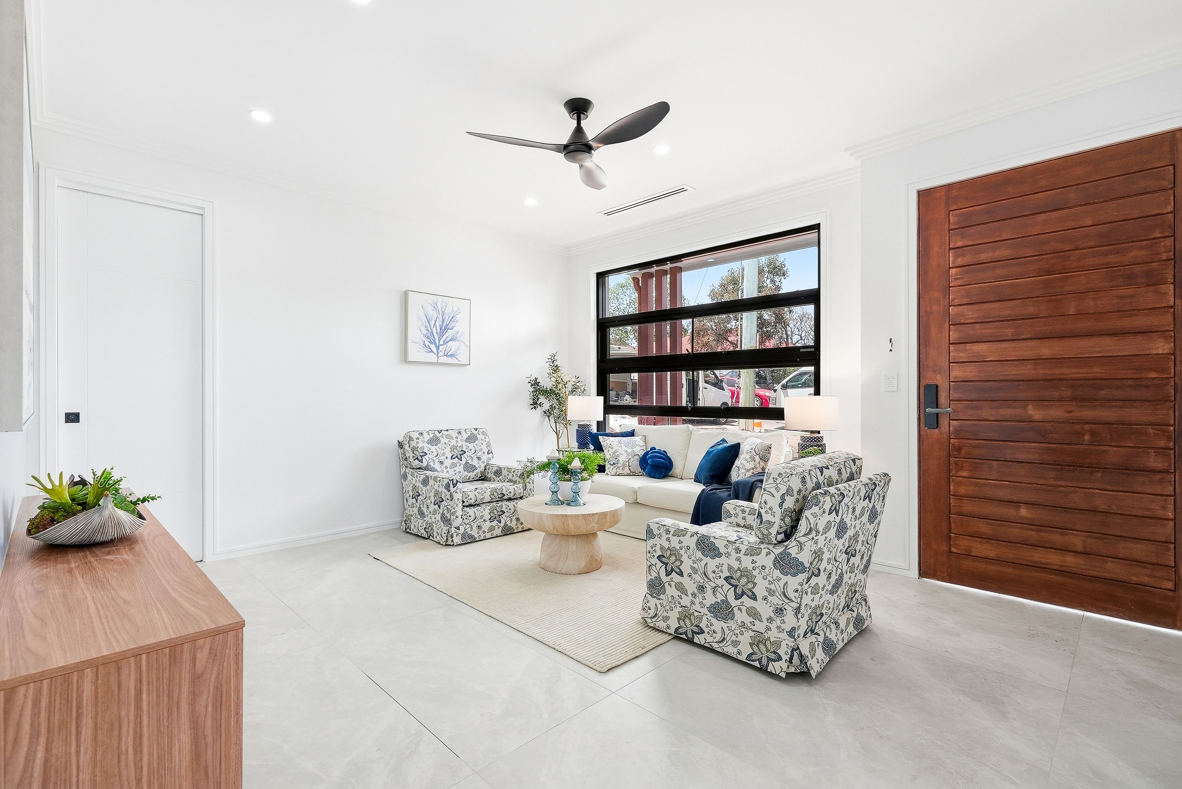 1/1 Reddan Avenue — photo 10 of 29