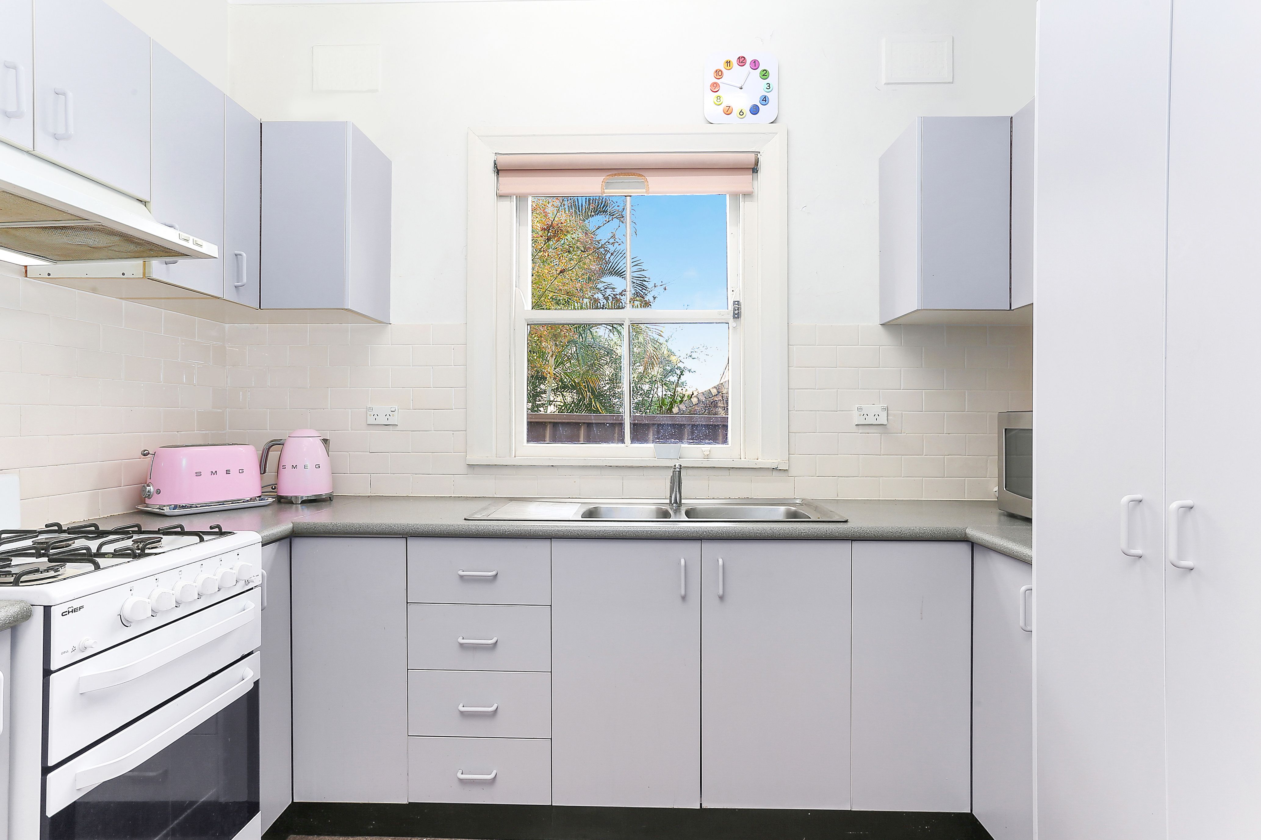 2/56 Falcon Street — photo 3 of 5