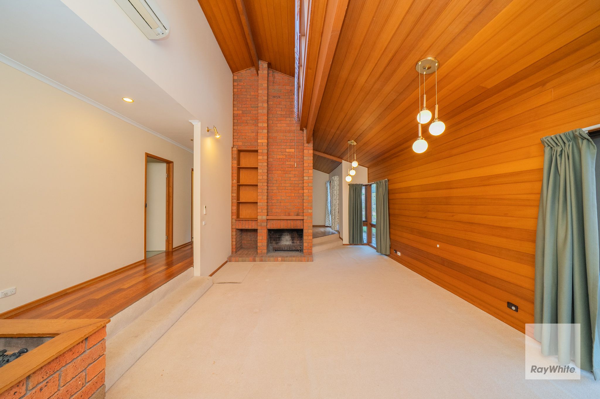 2 Barellan Close, Rowville, VIC 3178