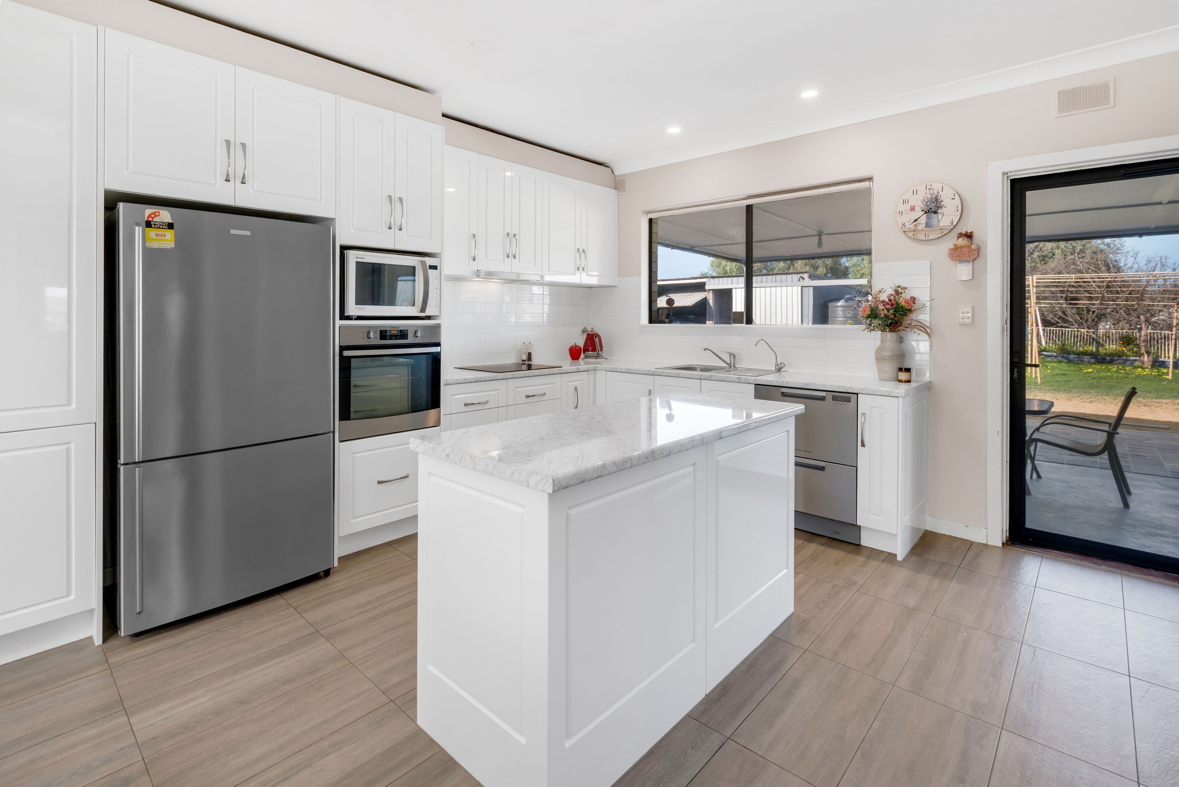 38 Bethesda Road — photo 6 of 30