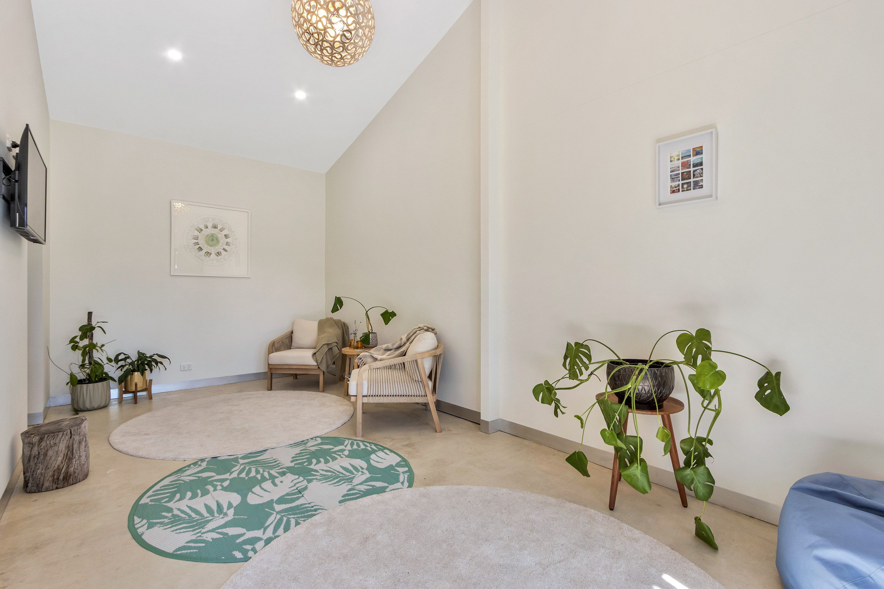 8 Clyde Court — photo 27 of 30