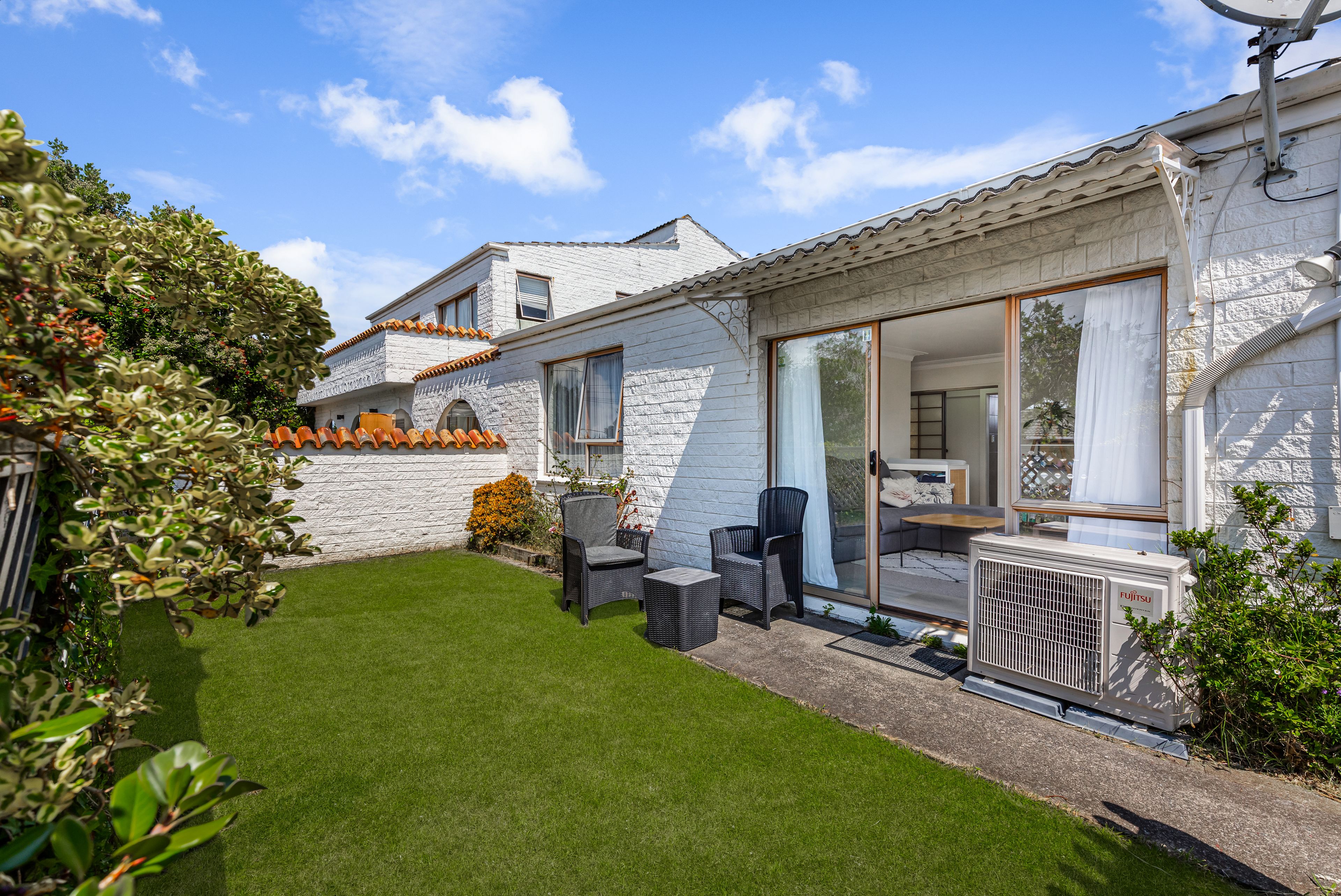 2/1 Akehurst Avenue, New Lynn, Waitakere City