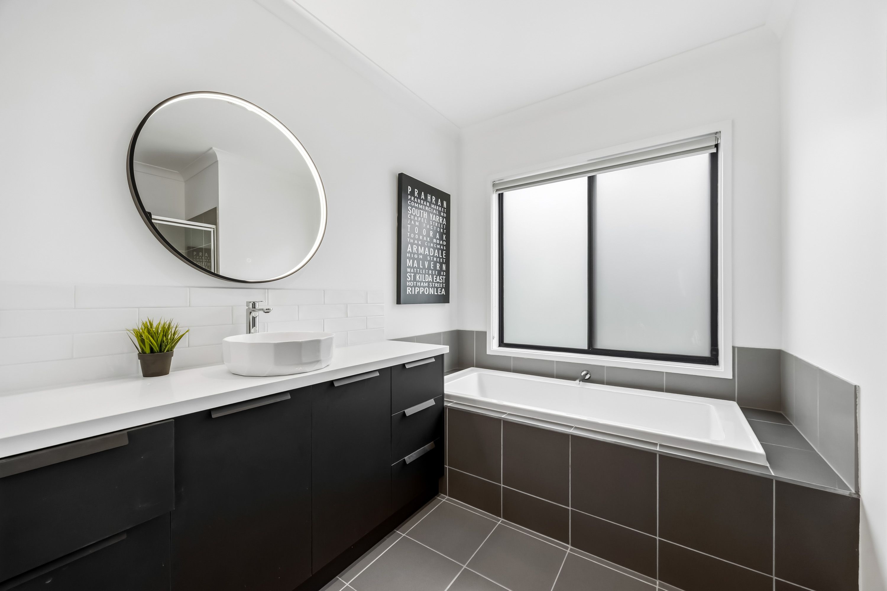 4 Whistler Close — photo 11 of 21