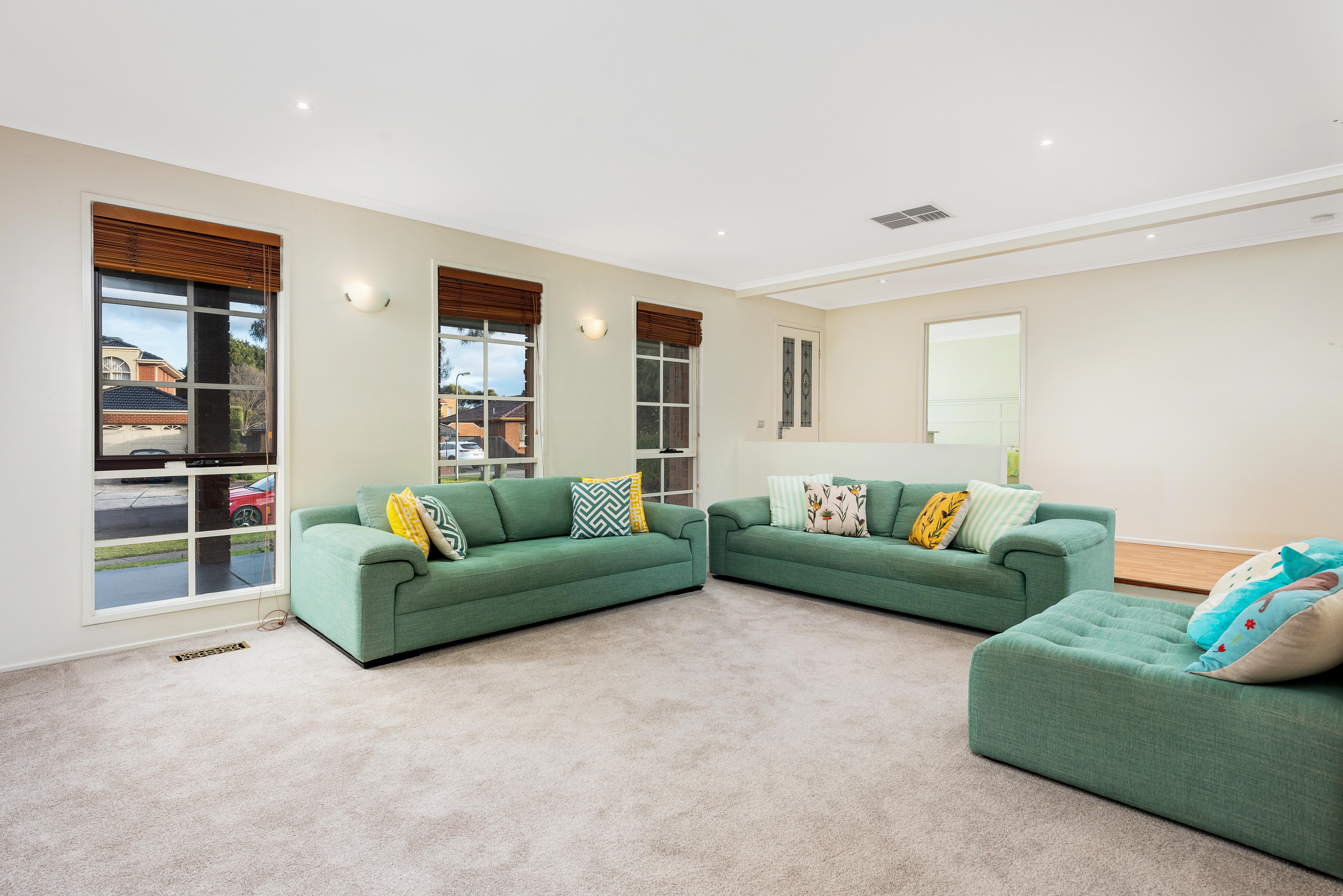 20 Azalea Avenue, Mill Park, VIC 3082