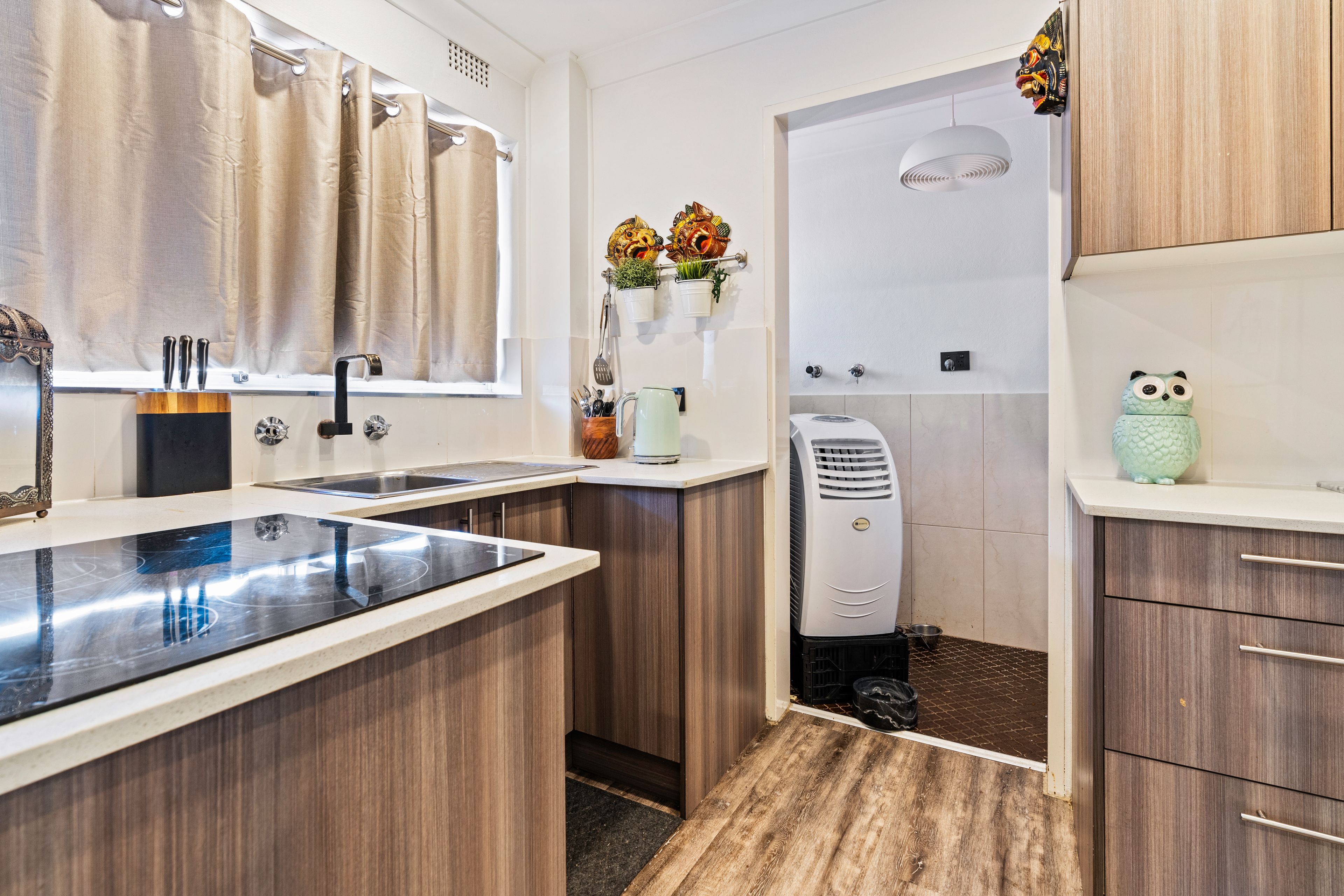 8/28 Moore Street, Campbelltown, NSW 2560