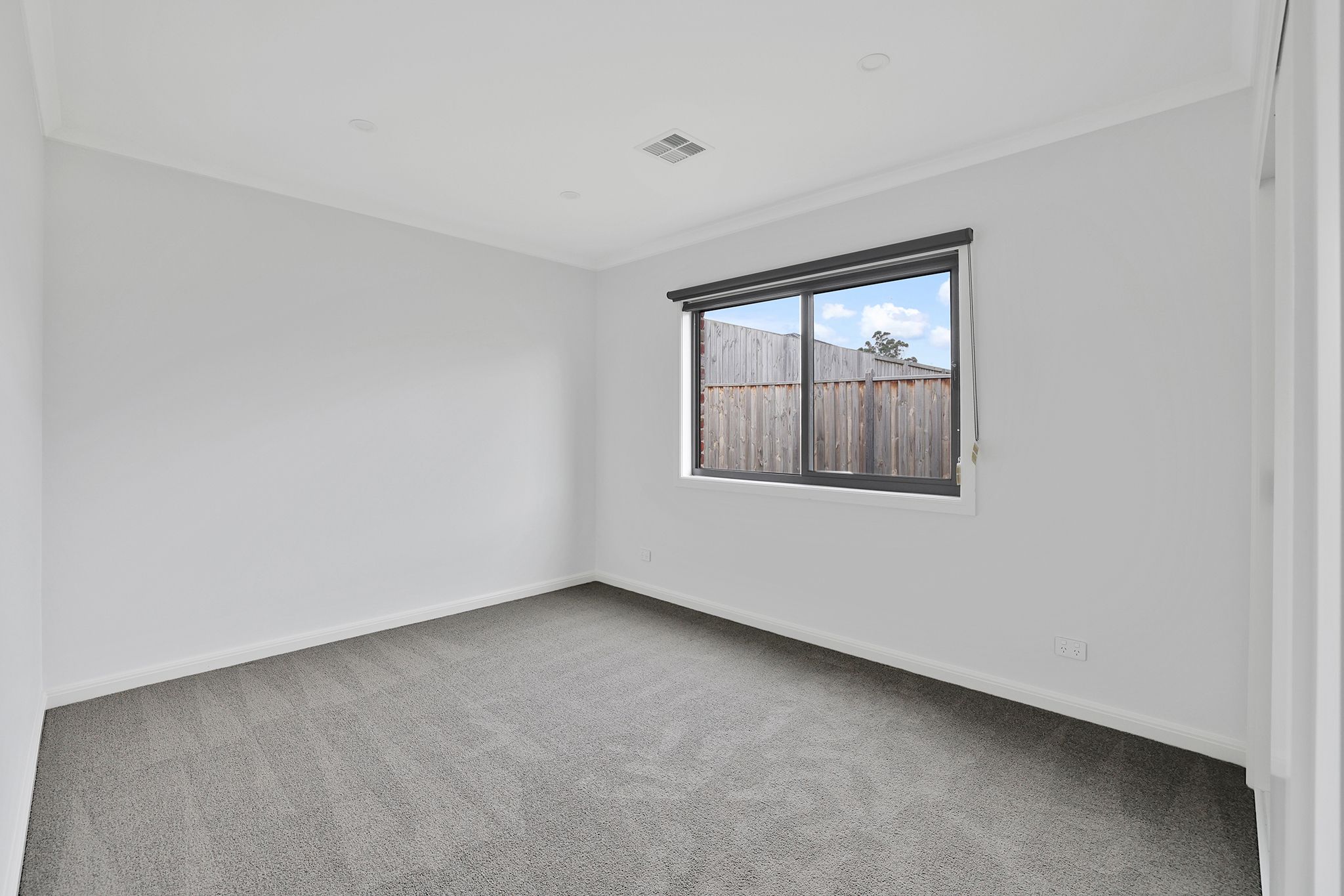 4 Bridges Street — photo 21 of 28