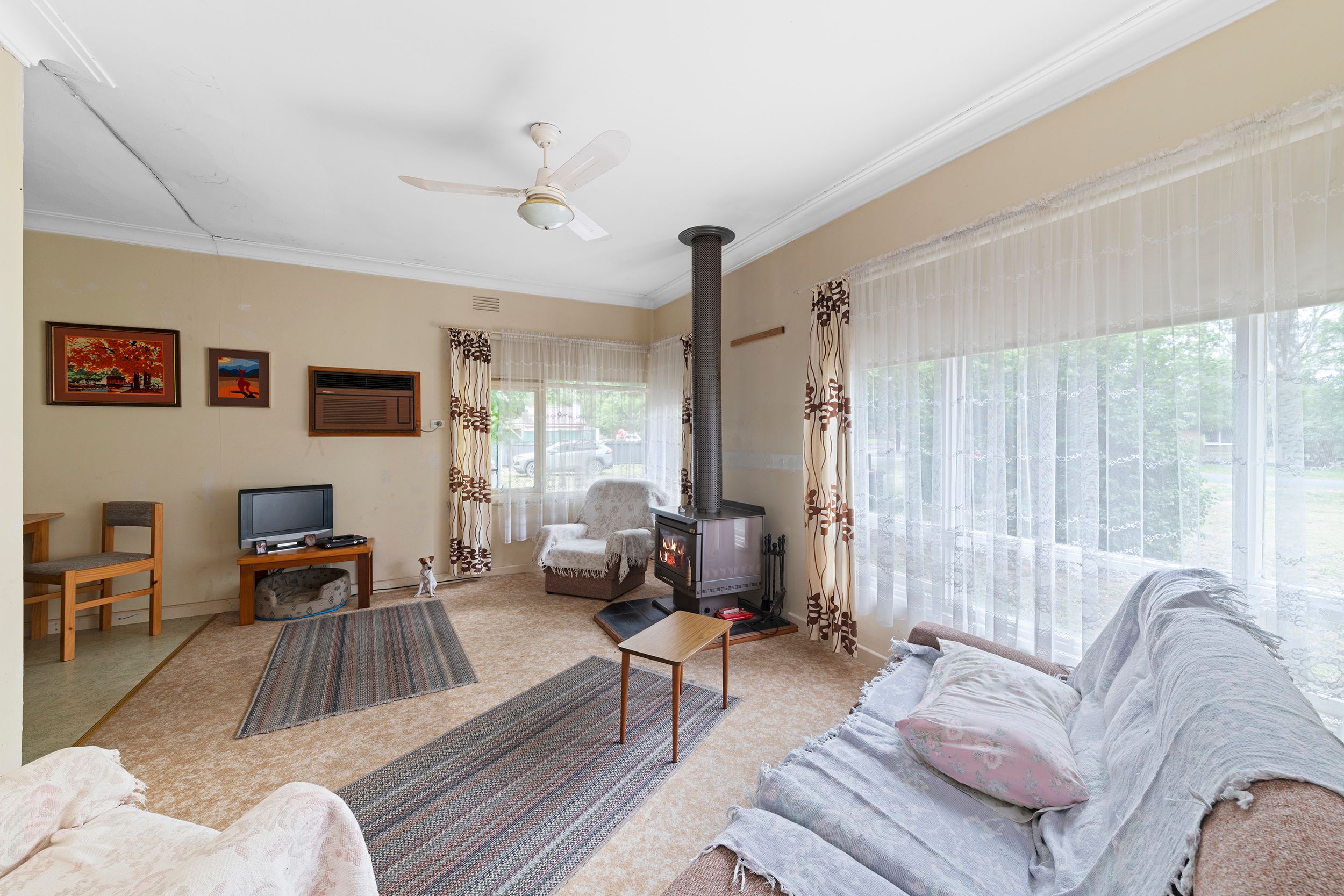 92 Wright Street, Heathcote, VIC 3523