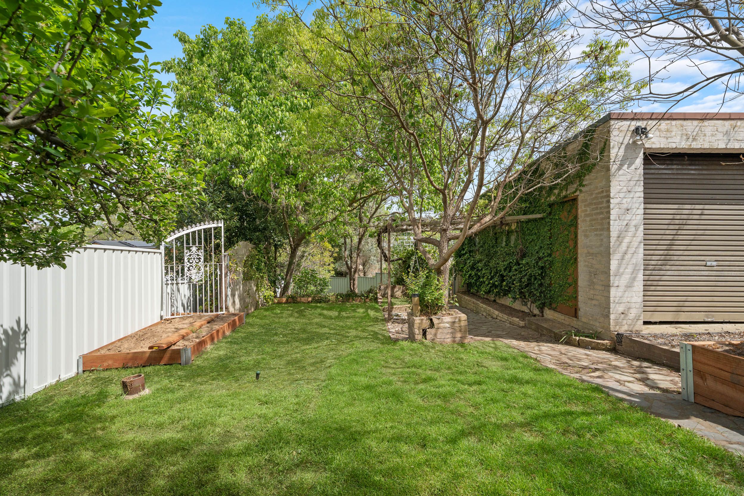 46 Deccan Street — photo 13 of 18