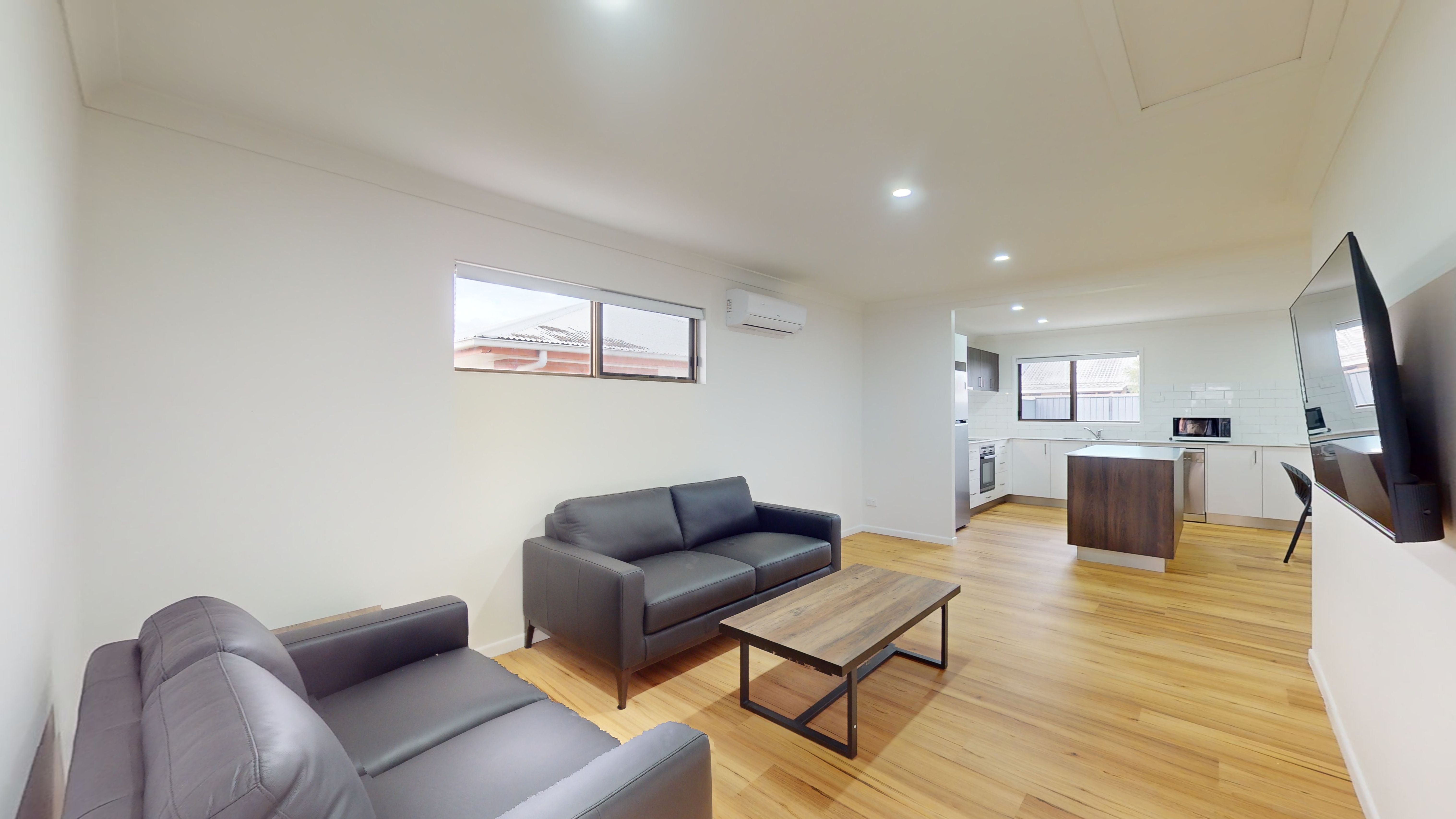 11 Fardon Street — photo 4 of 12