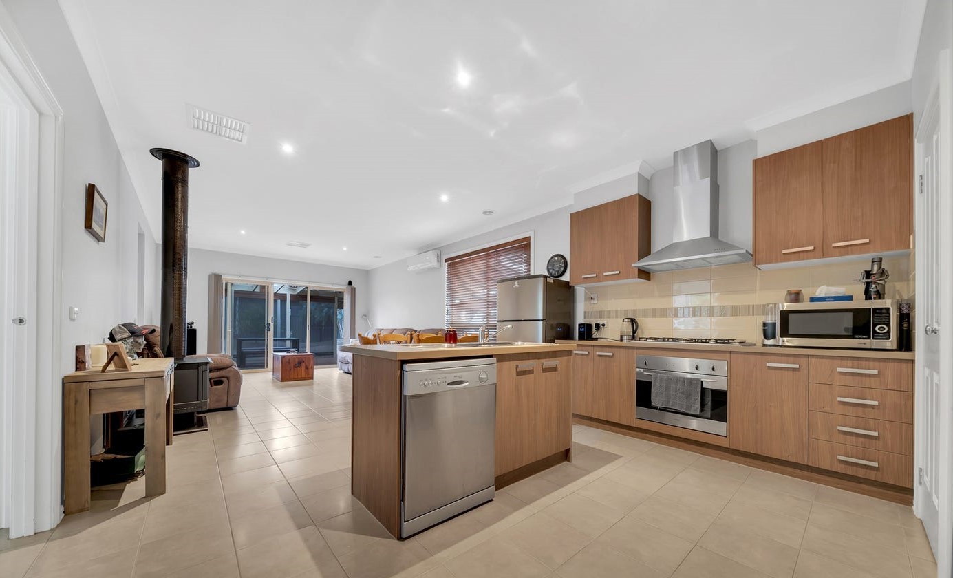 1 Sheffield Way, Craigieburn, VIC 3064