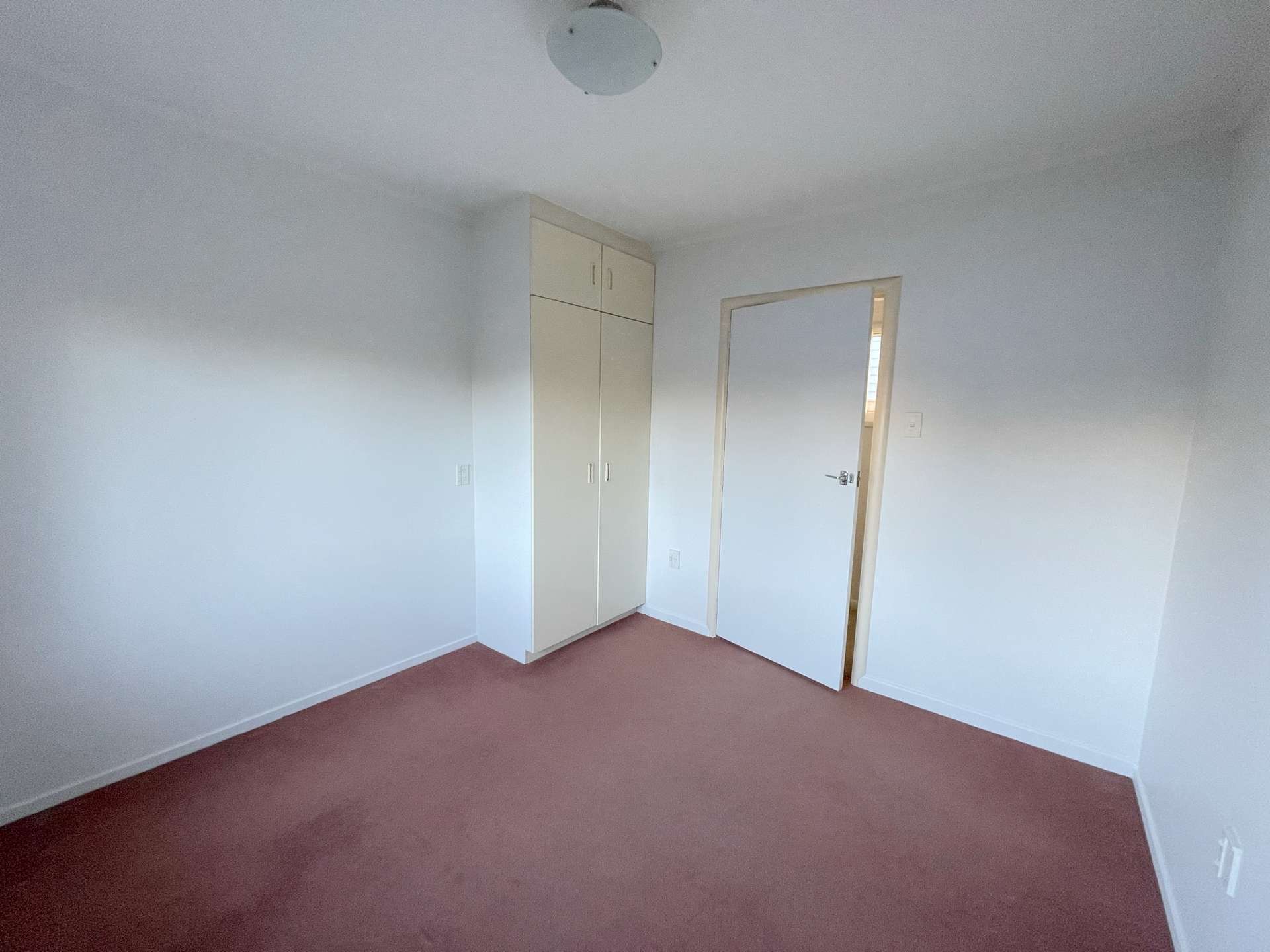 136 Hugh Green Drive photo 7
