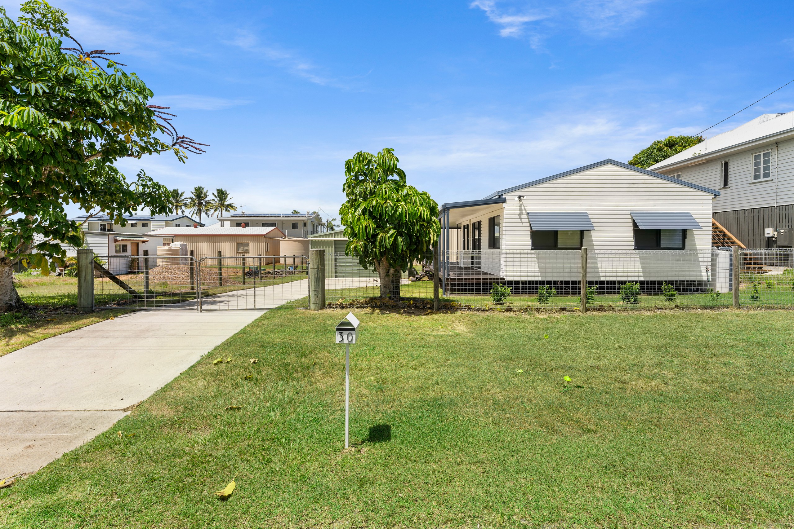 30 Rawson Street, Boonooroo, QLD 4650