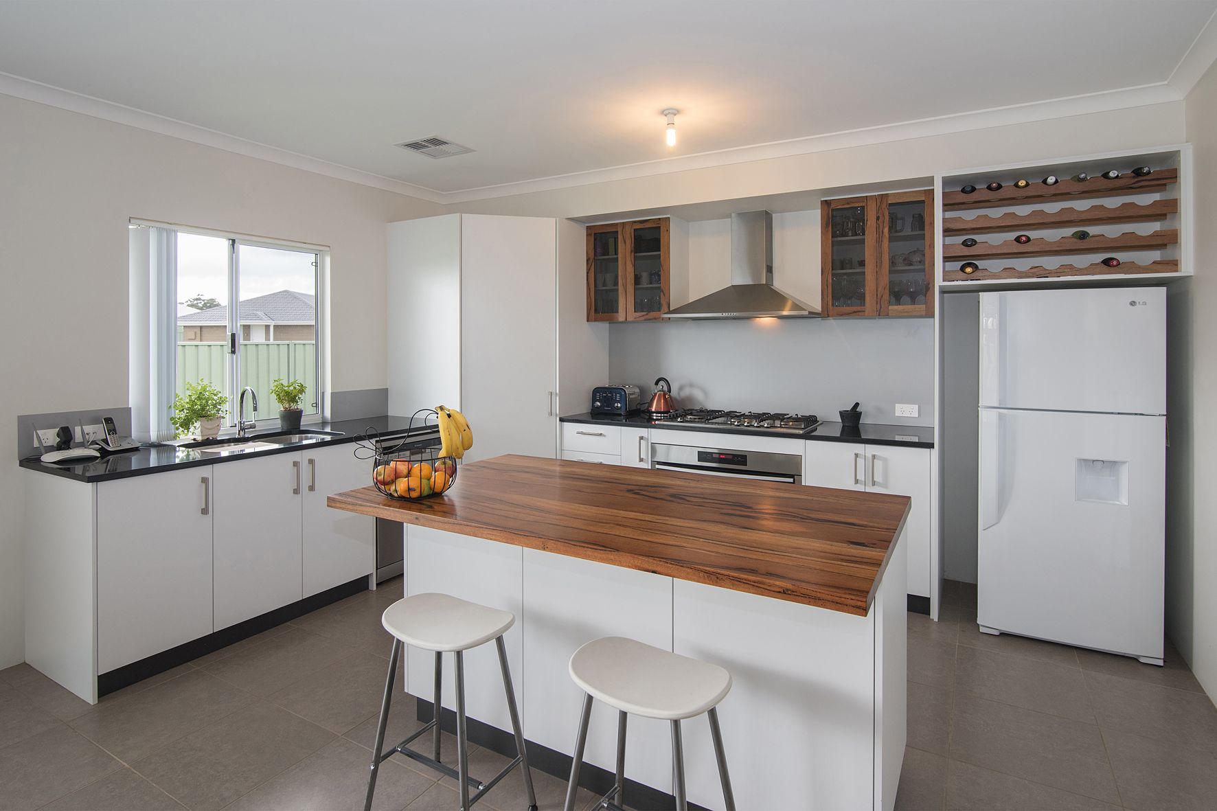 71 Brookfield Avenue, Margaret River, WA 6285