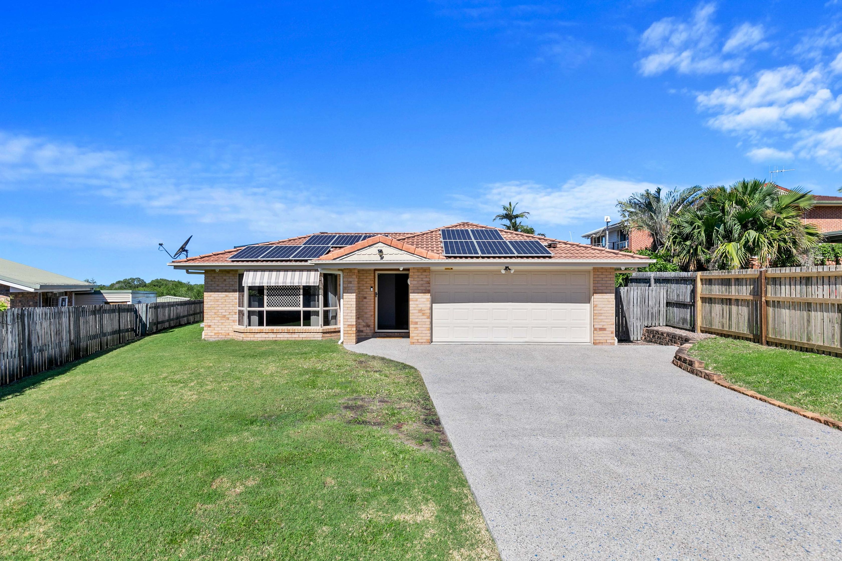 52 HAYDN Drive, Kawungan, QLD 4655