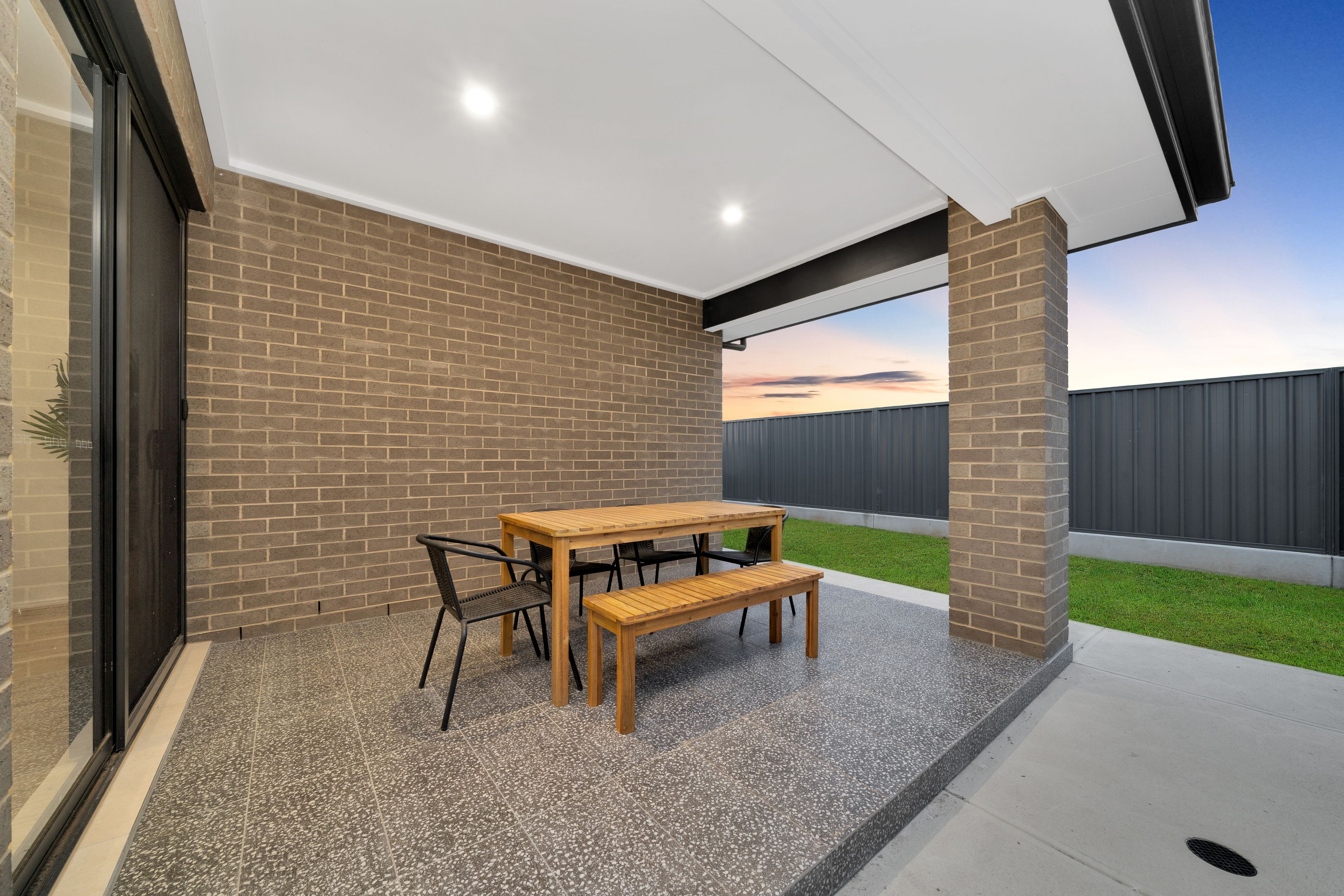 4 Prado Street — photo 17 of 19