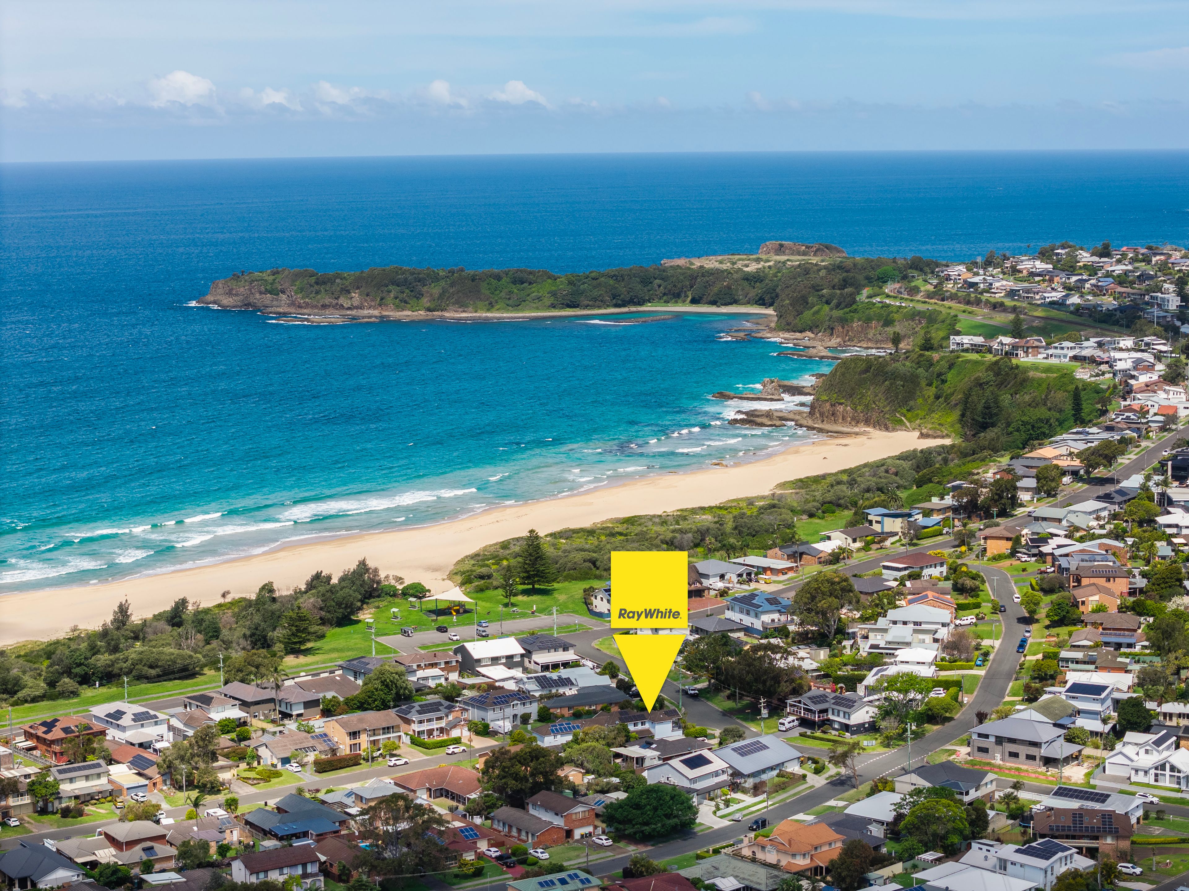 1/1 Kurrawa Avenue — photo from Ray White Kiama